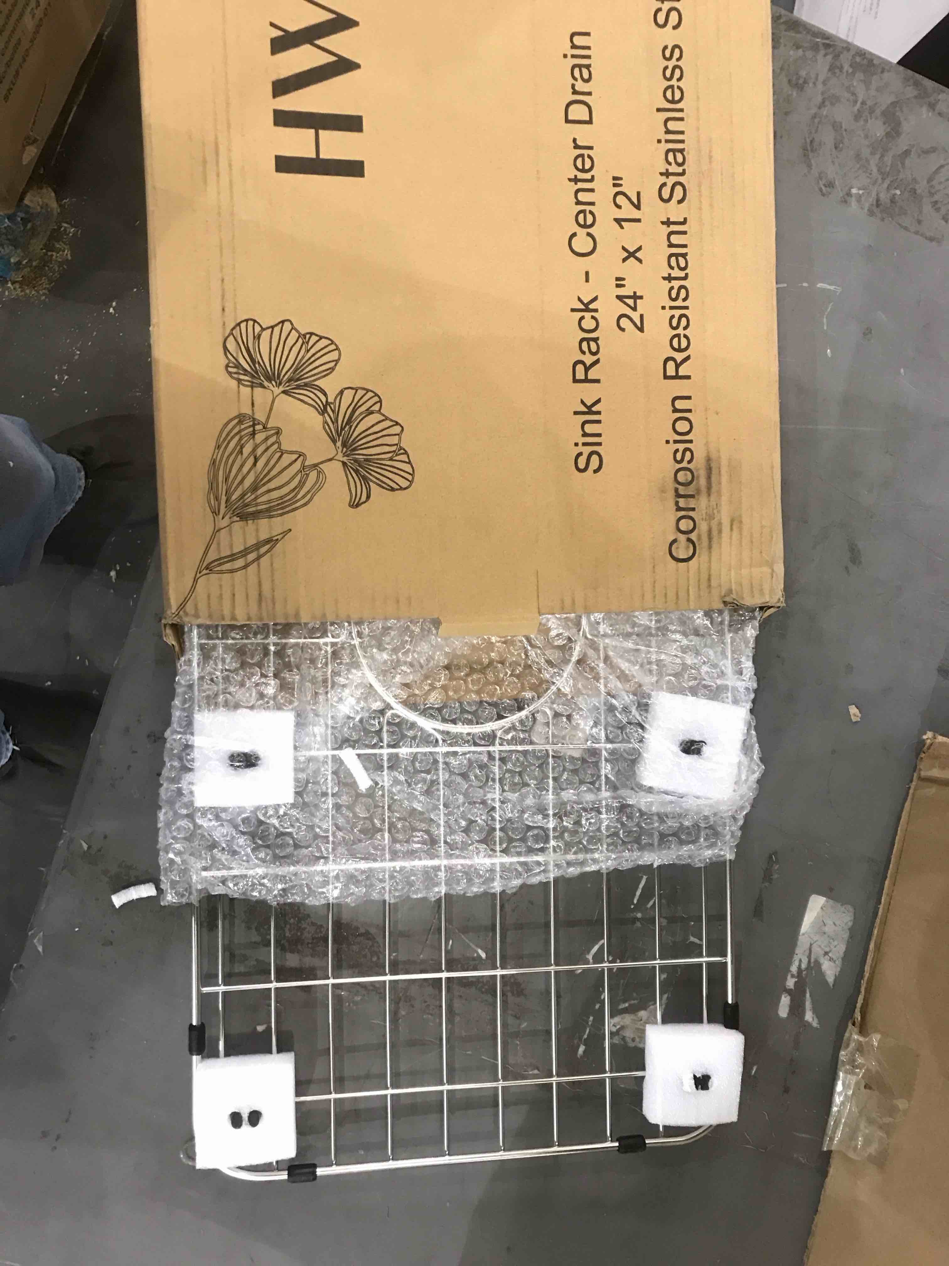 https://s3.amazonaws.com/lotting-images-prod/bidfta/EXS00845823_1702652119166.jpeg