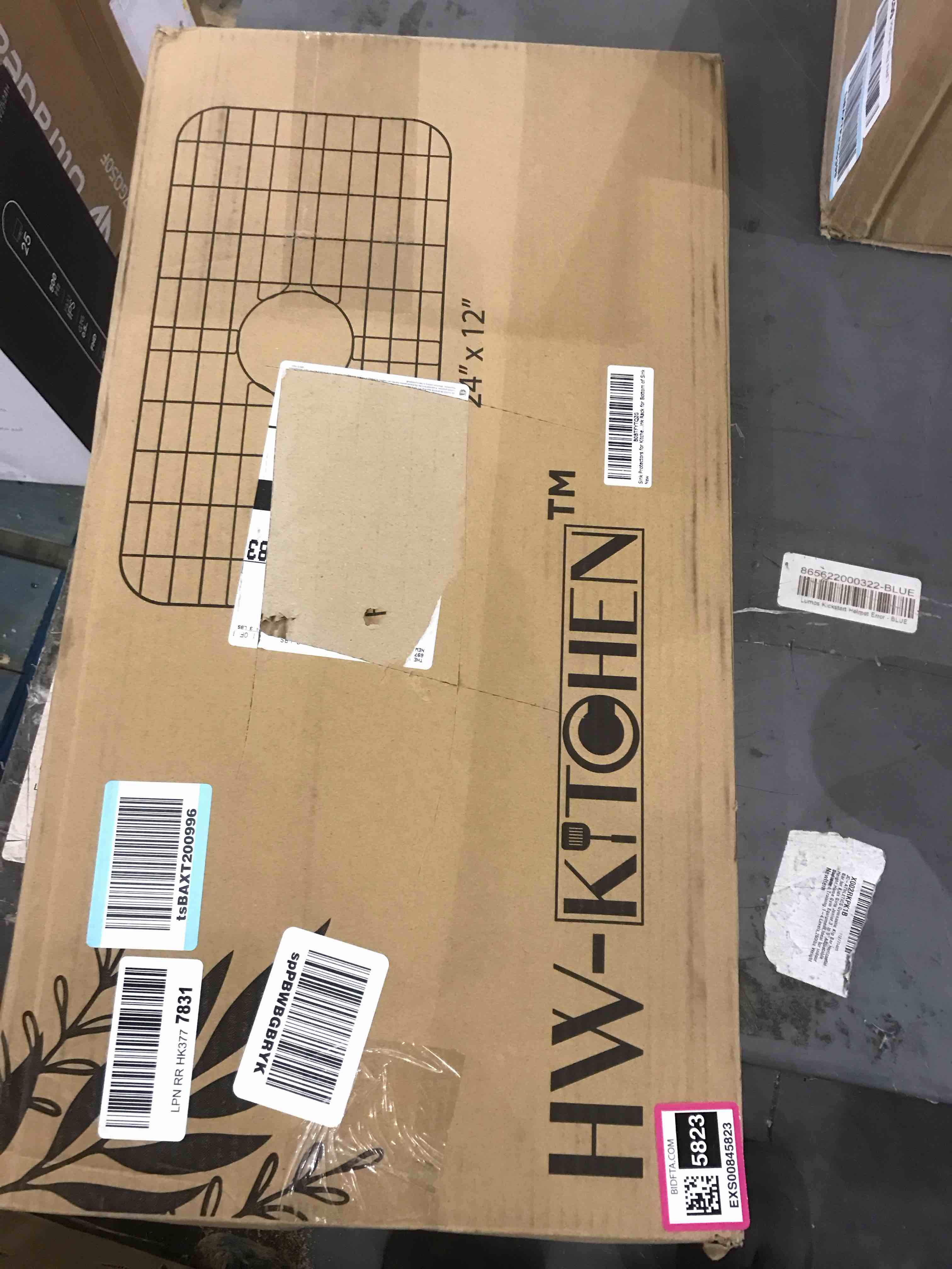 https://s3.amazonaws.com/lotting-images-prod/bidfta/EXS00845823_1702652152066.jpeg