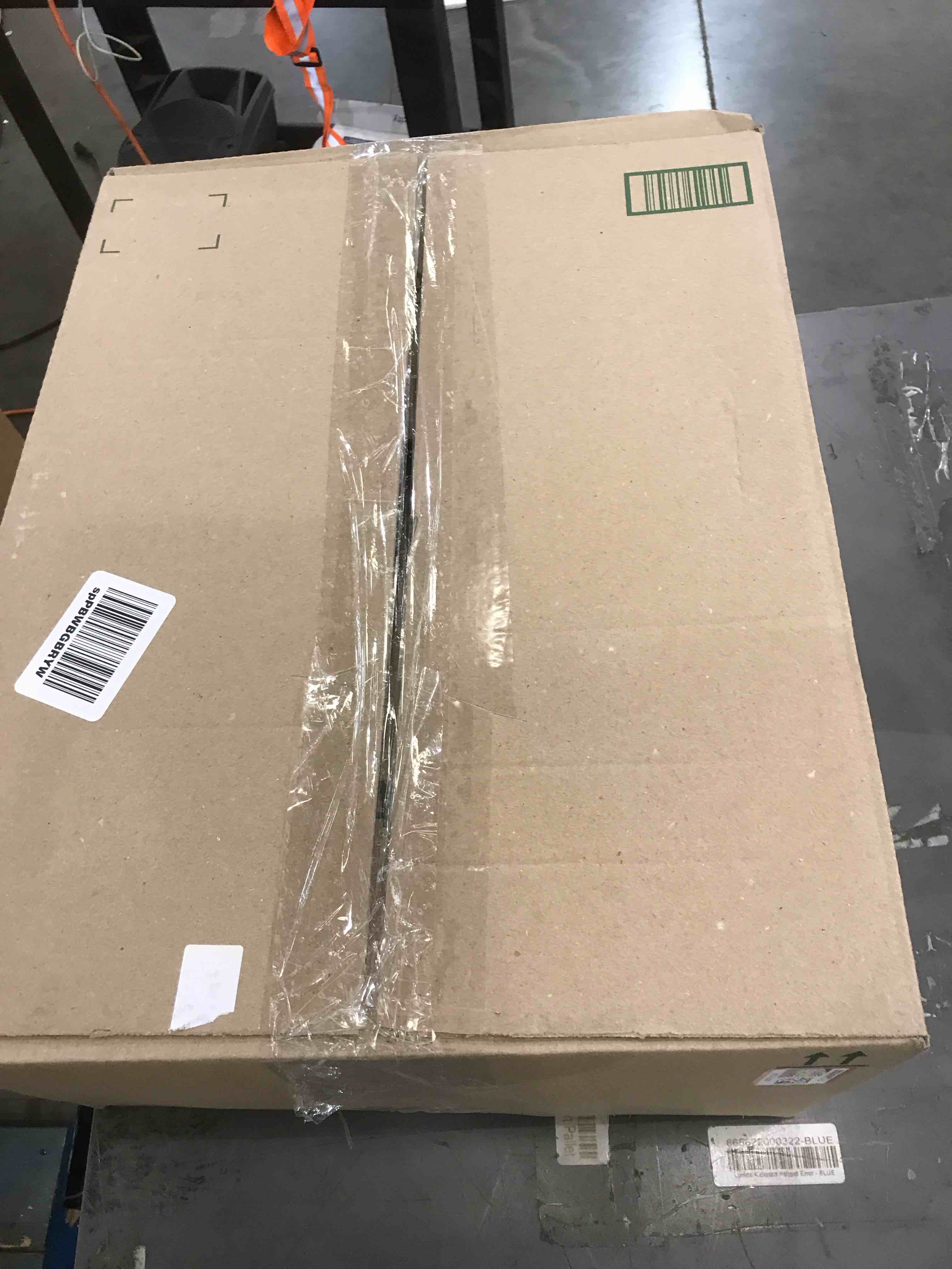 https://s3.amazonaws.com/lotting-images-prod/bidfta/EXS00845826_1702652943208.jpeg