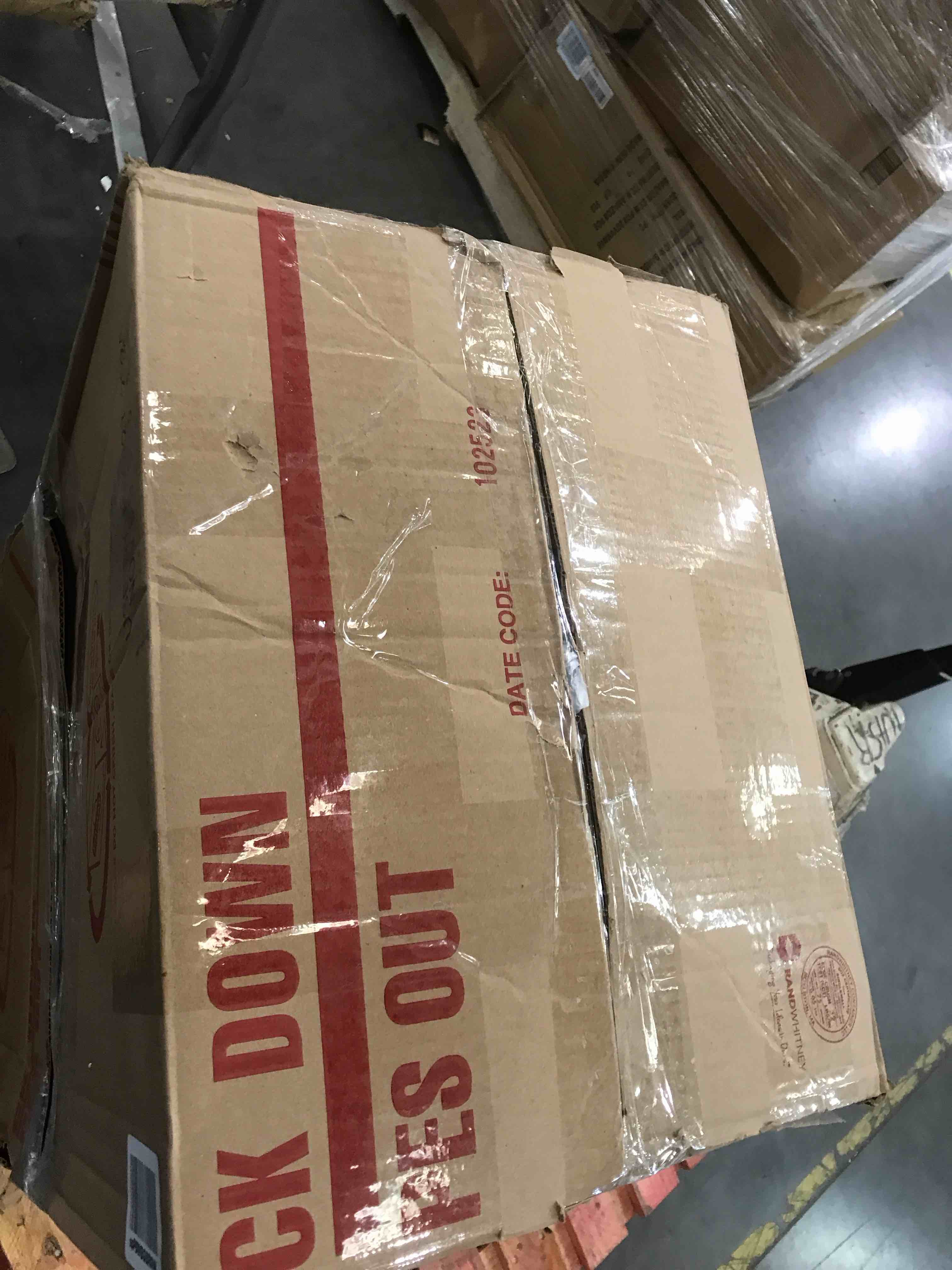 https://s3.amazonaws.com/lotting-images-prod/bidfta/EXS00845832_1702654174574.jpeg