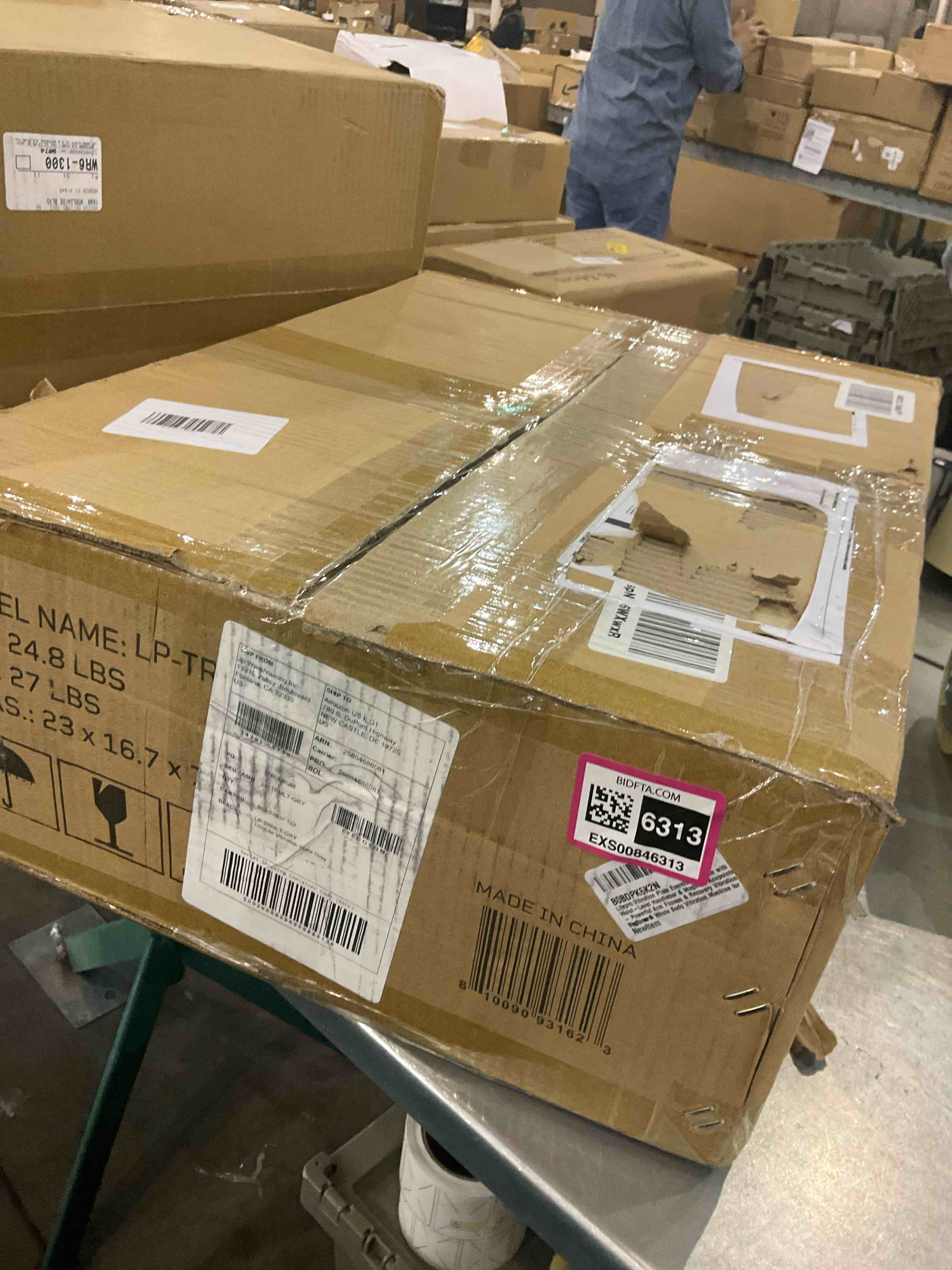 https://s3.amazonaws.com/lotting-images-prod/bidfta/EXS00846313_1704978492525.jpeg