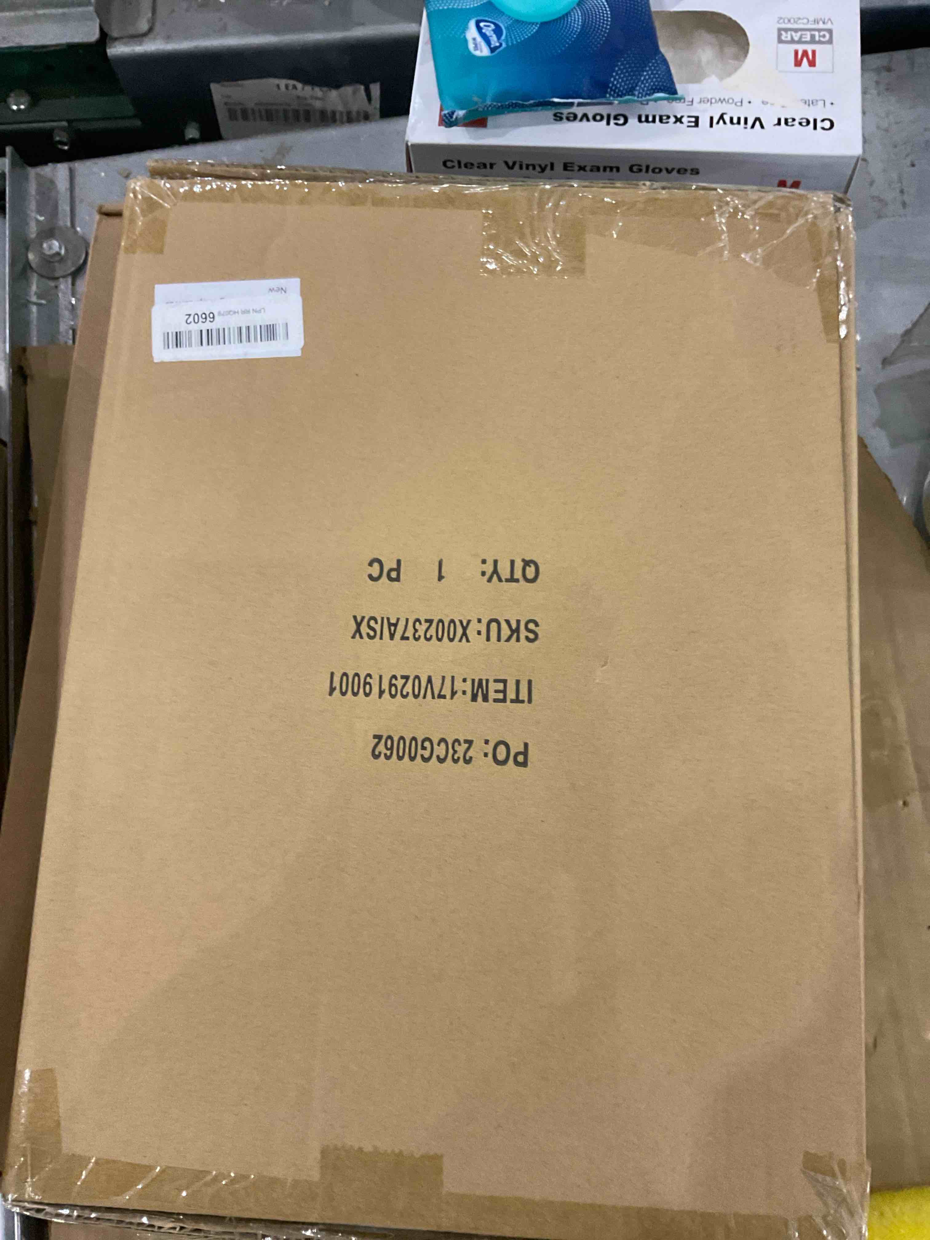 https://s3.amazonaws.com/lotting-images-prod/bidfta/EXS00846665_1704812704356.jpeg