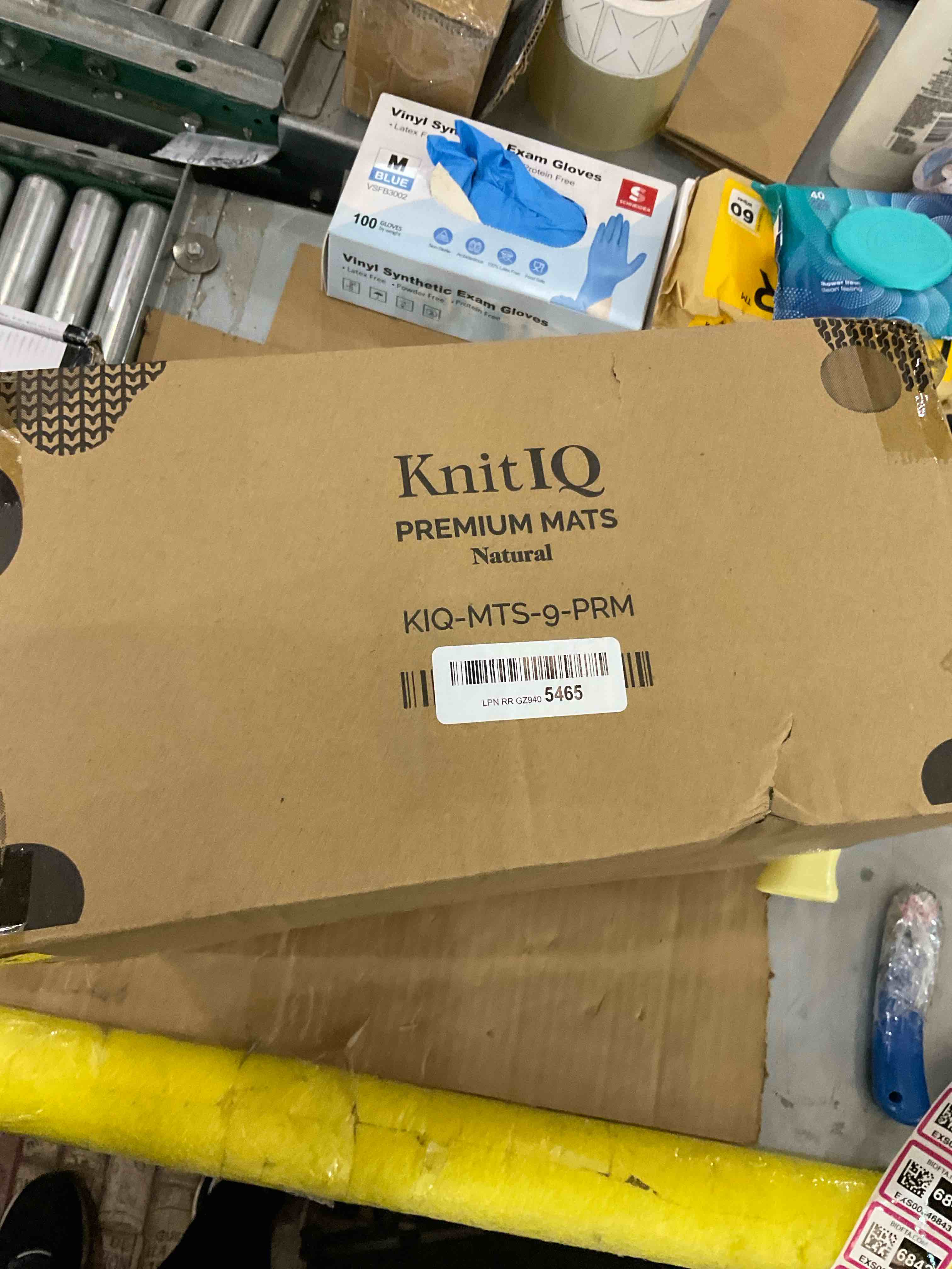 https://s3.amazonaws.com/lotting-images-prod/bidfta/EXS00846837_1704908850081.jpeg