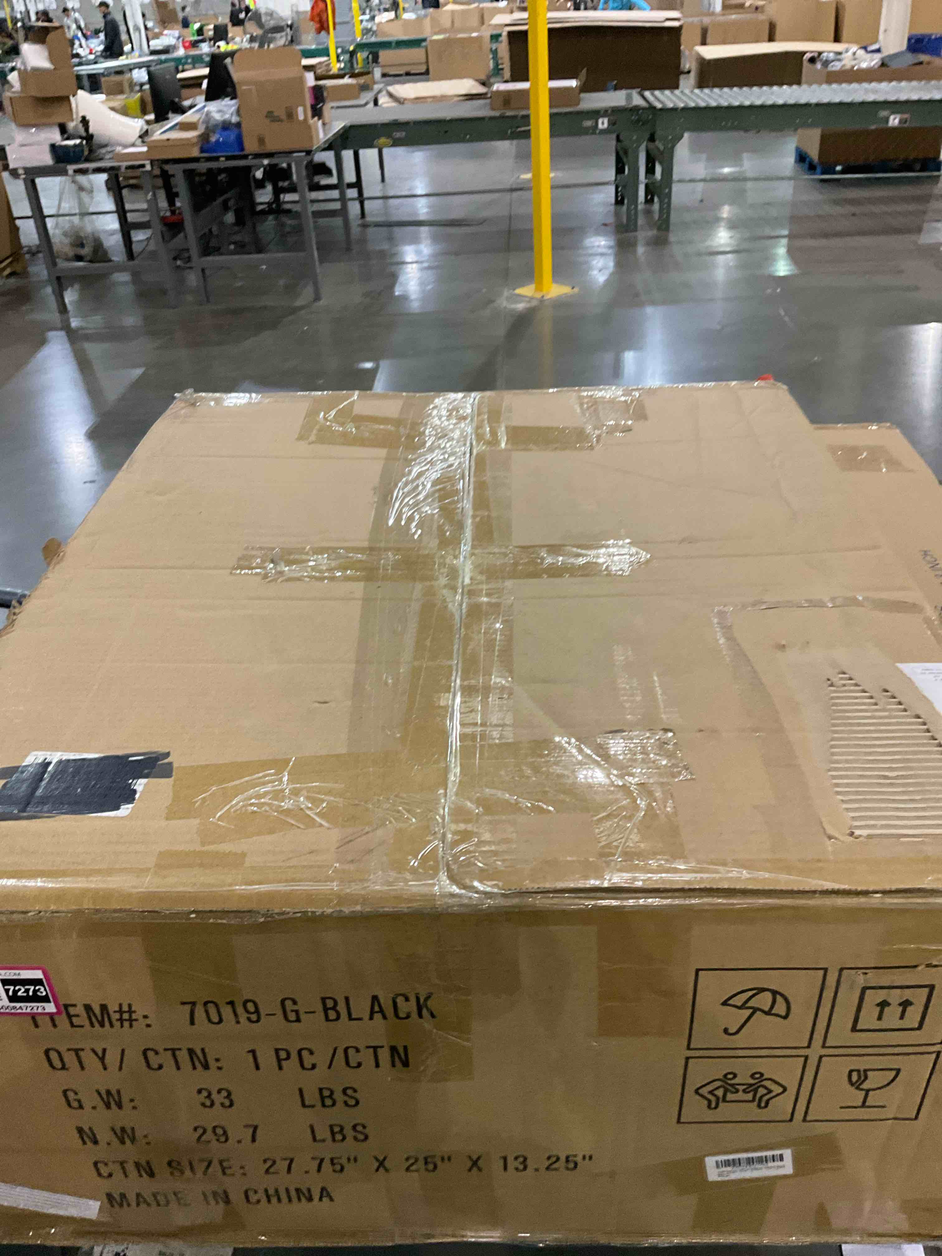 https://s3.amazonaws.com/lotting-images-prod/bidfta/EXS00847273_1704721858686.jpeg