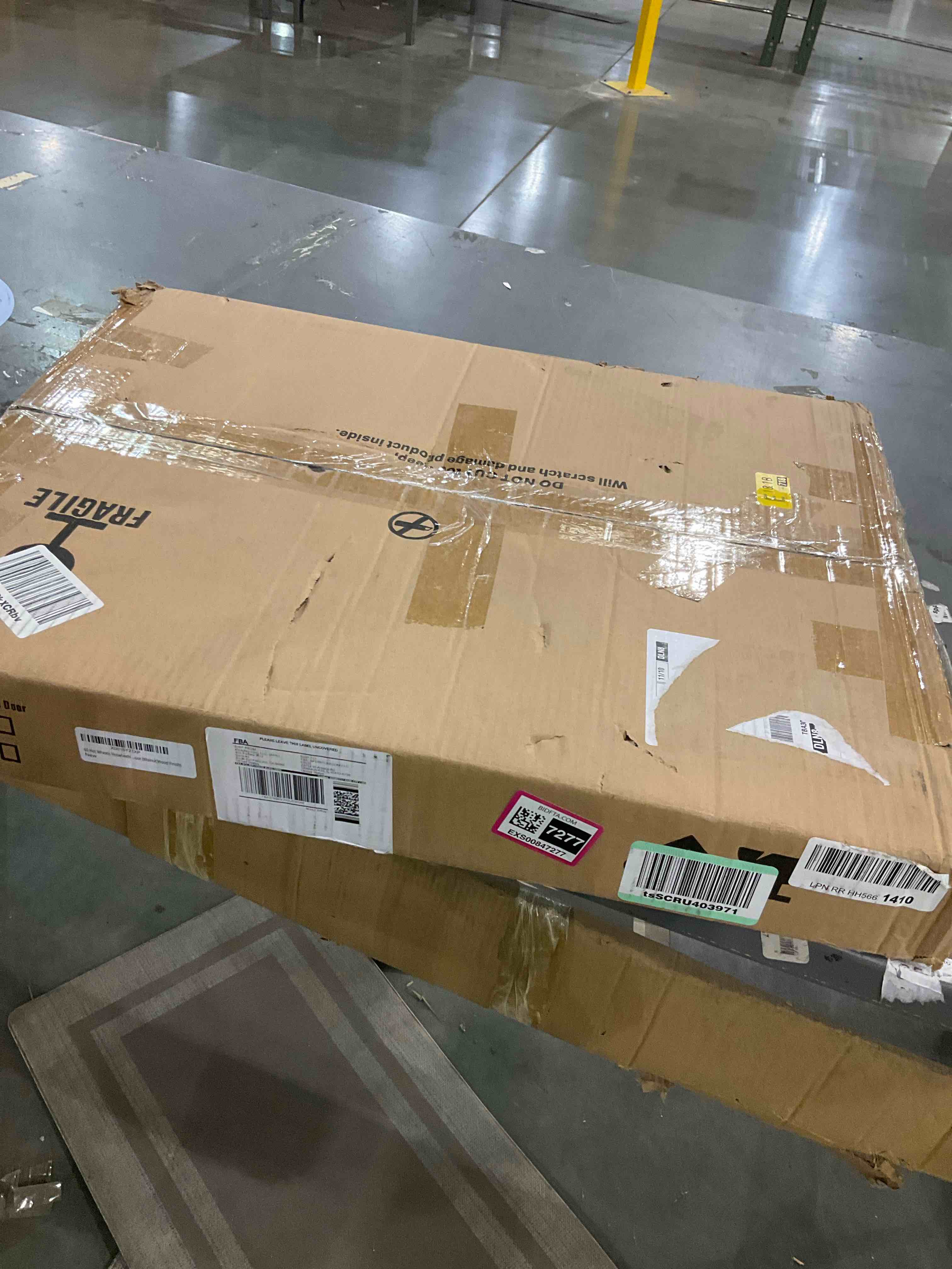 https://s3.amazonaws.com/lotting-images-prod/bidfta/EXS00847277_1704723916668.jpeg