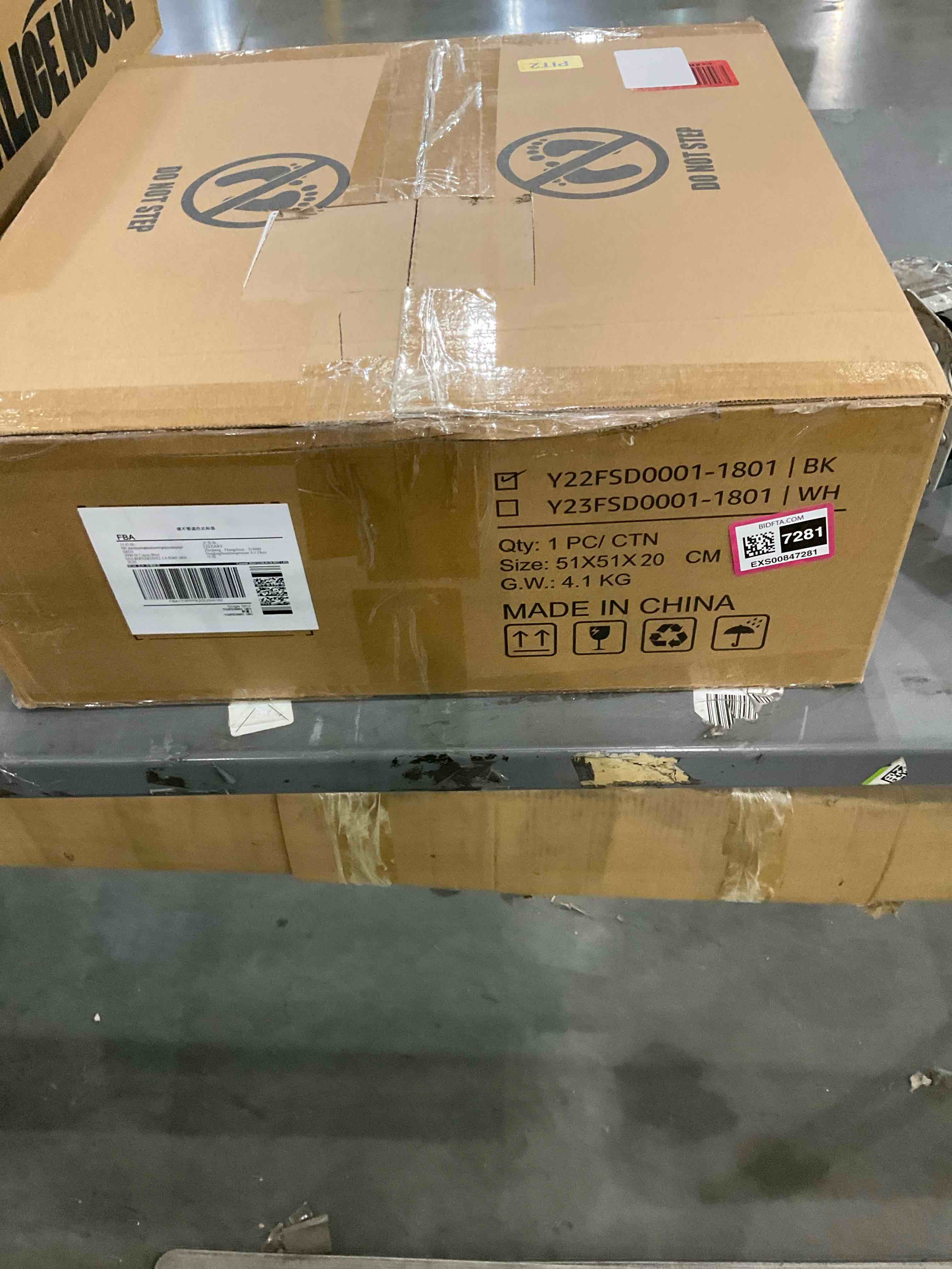 https://s3.amazonaws.com/lotting-images-prod/bidfta/EXS00847281_1704724478800.jpeg