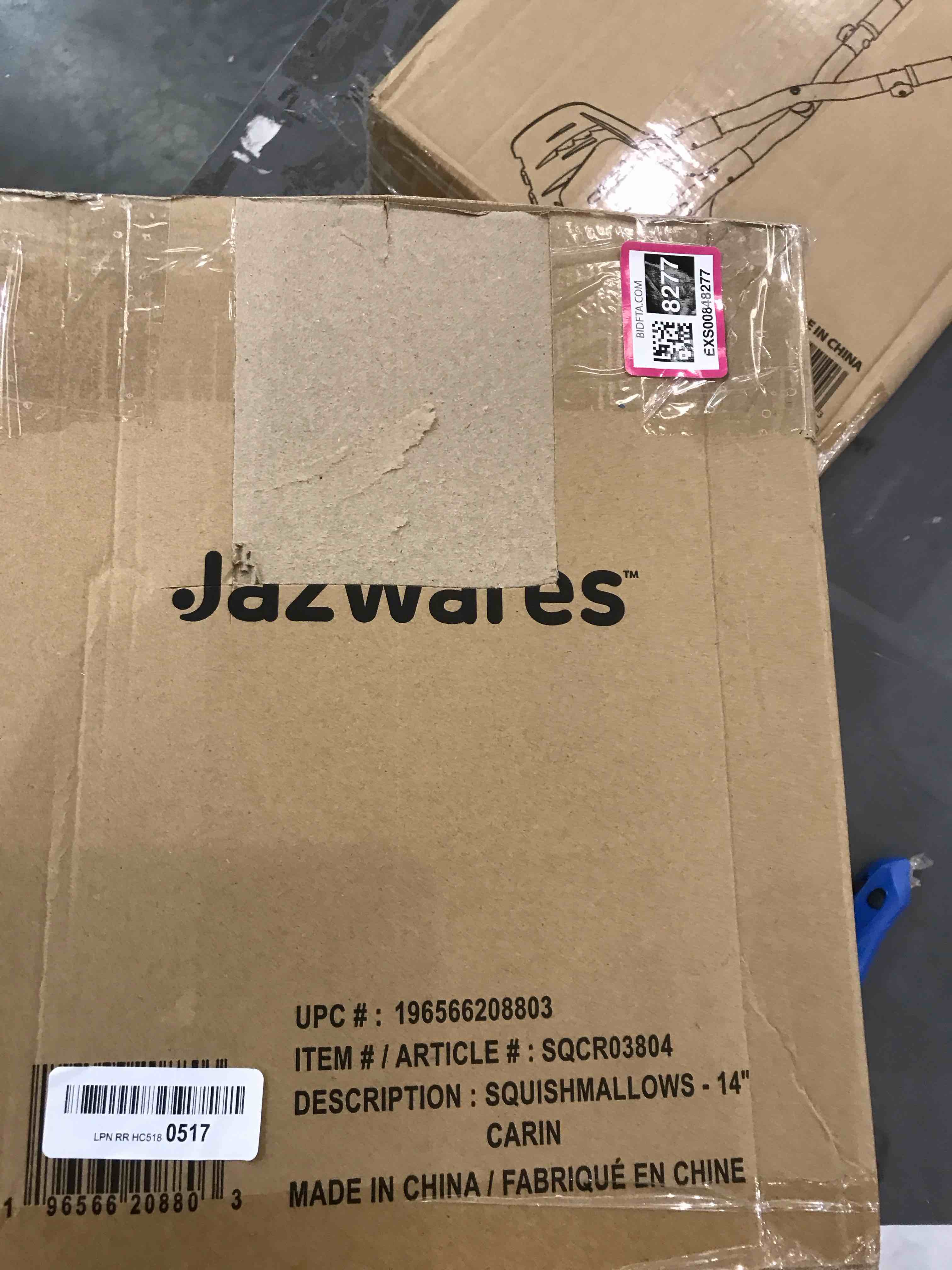 https://s3.amazonaws.com/lotting-images-prod/bidfta/EXS00848277_1699020328952.jpeg