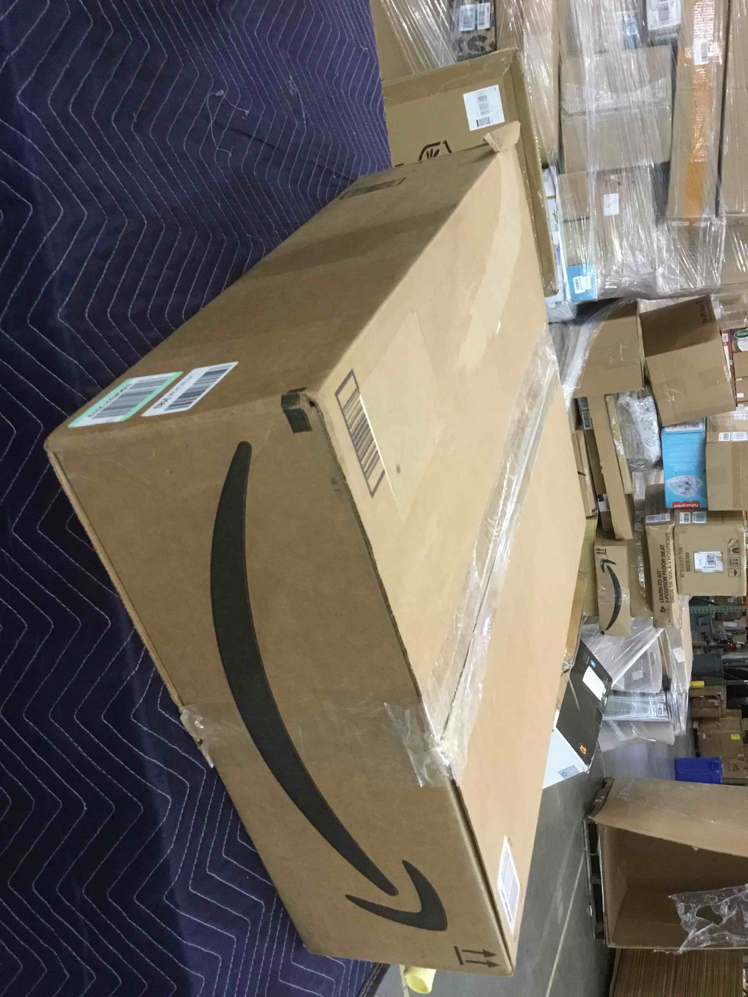 https://s3.amazonaws.com/lotting-images-prod/bidfta/EXS00849225_1701701612206.jpeg