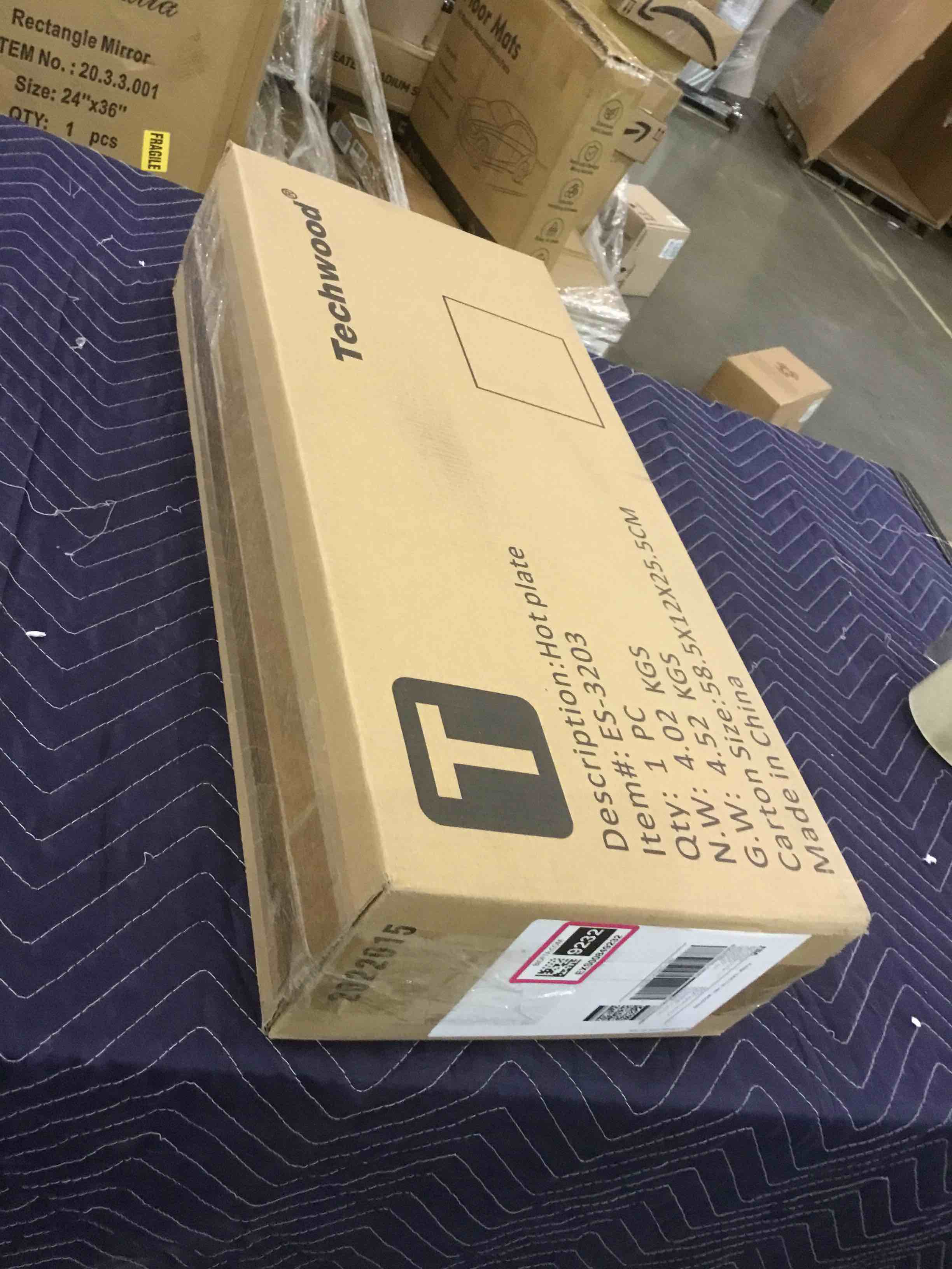 https://s3.amazonaws.com/lotting-images-prod/bidfta/EXS00849232_1701703746891.jpeg