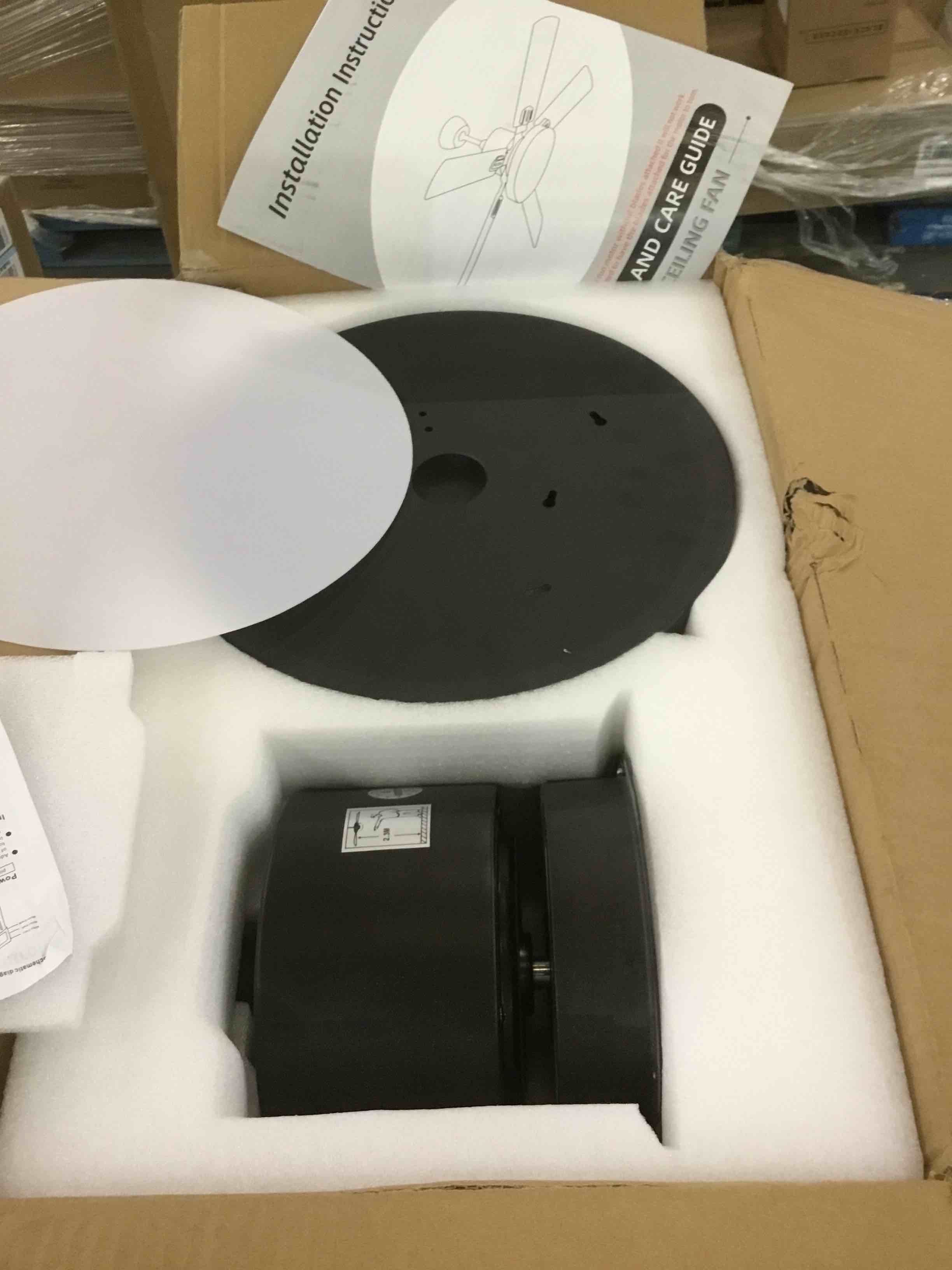 https://s3.amazonaws.com/lotting-images-prod/bidfta/EXS00849234_1701704211772.jpeg