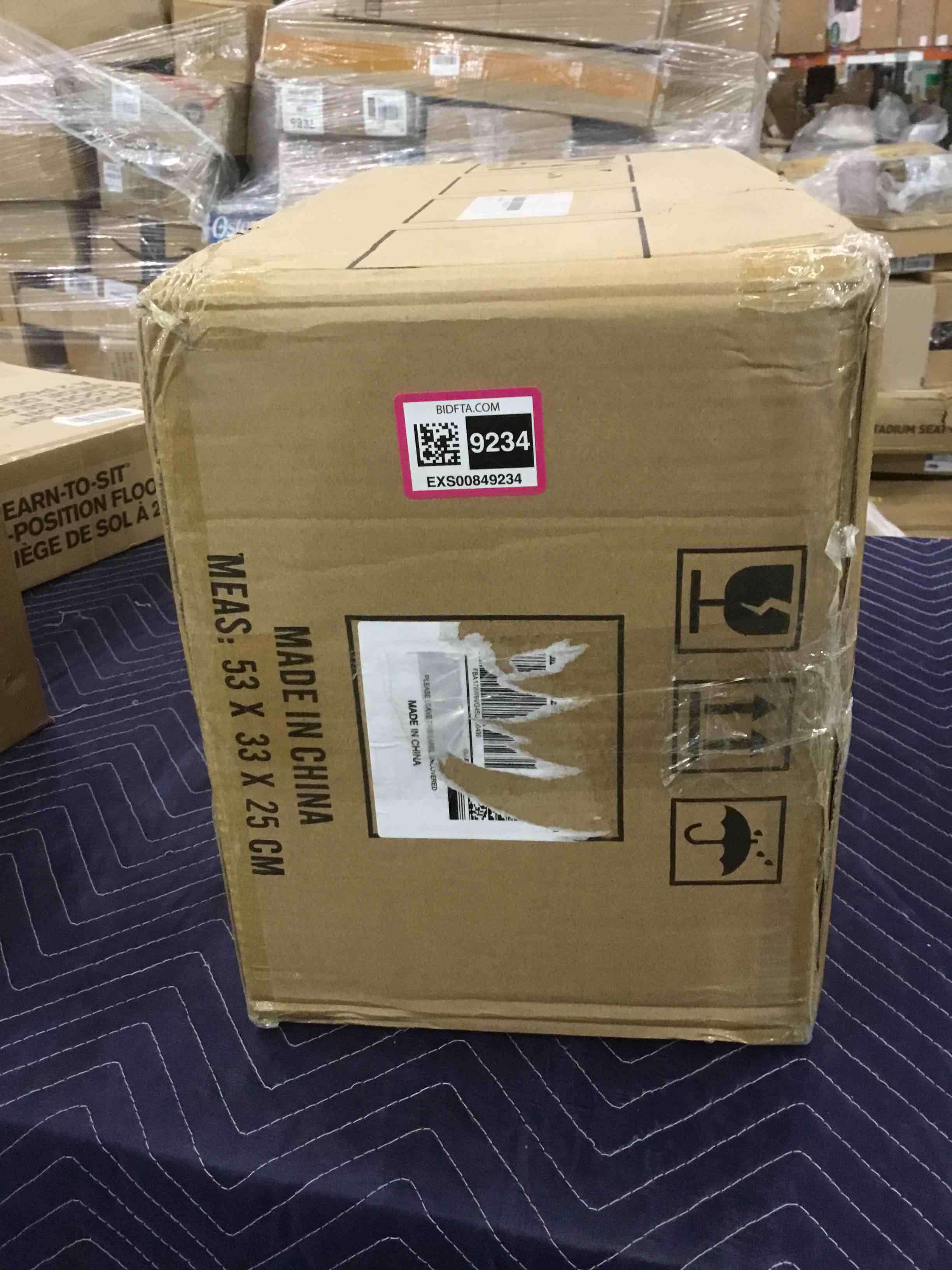 https://s3.amazonaws.com/lotting-images-prod/bidfta/EXS00849234_1701704250874.jpeg