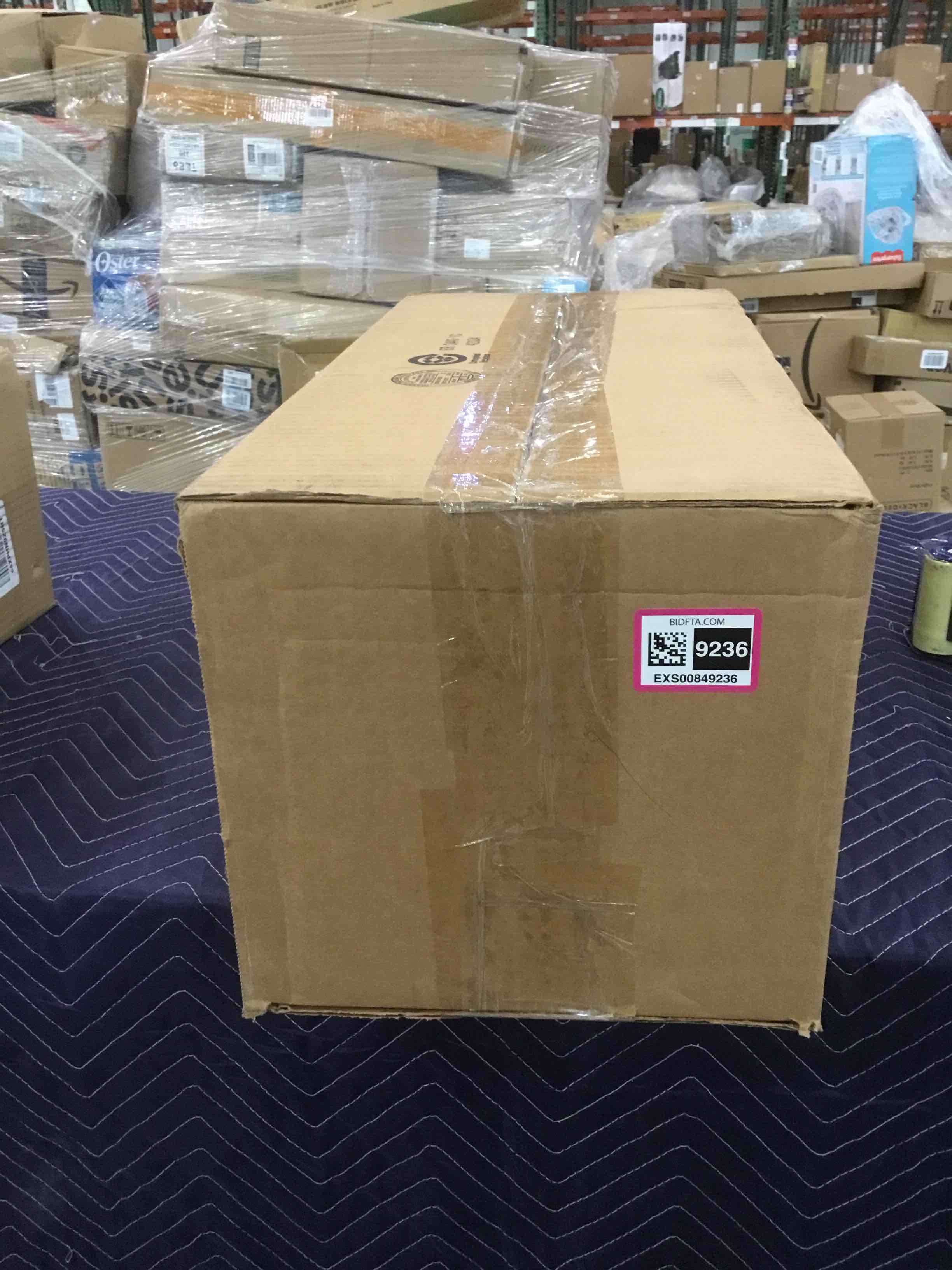 https://s3.amazonaws.com/lotting-images-prod/bidfta/EXS00849236_1701704603709.jpeg