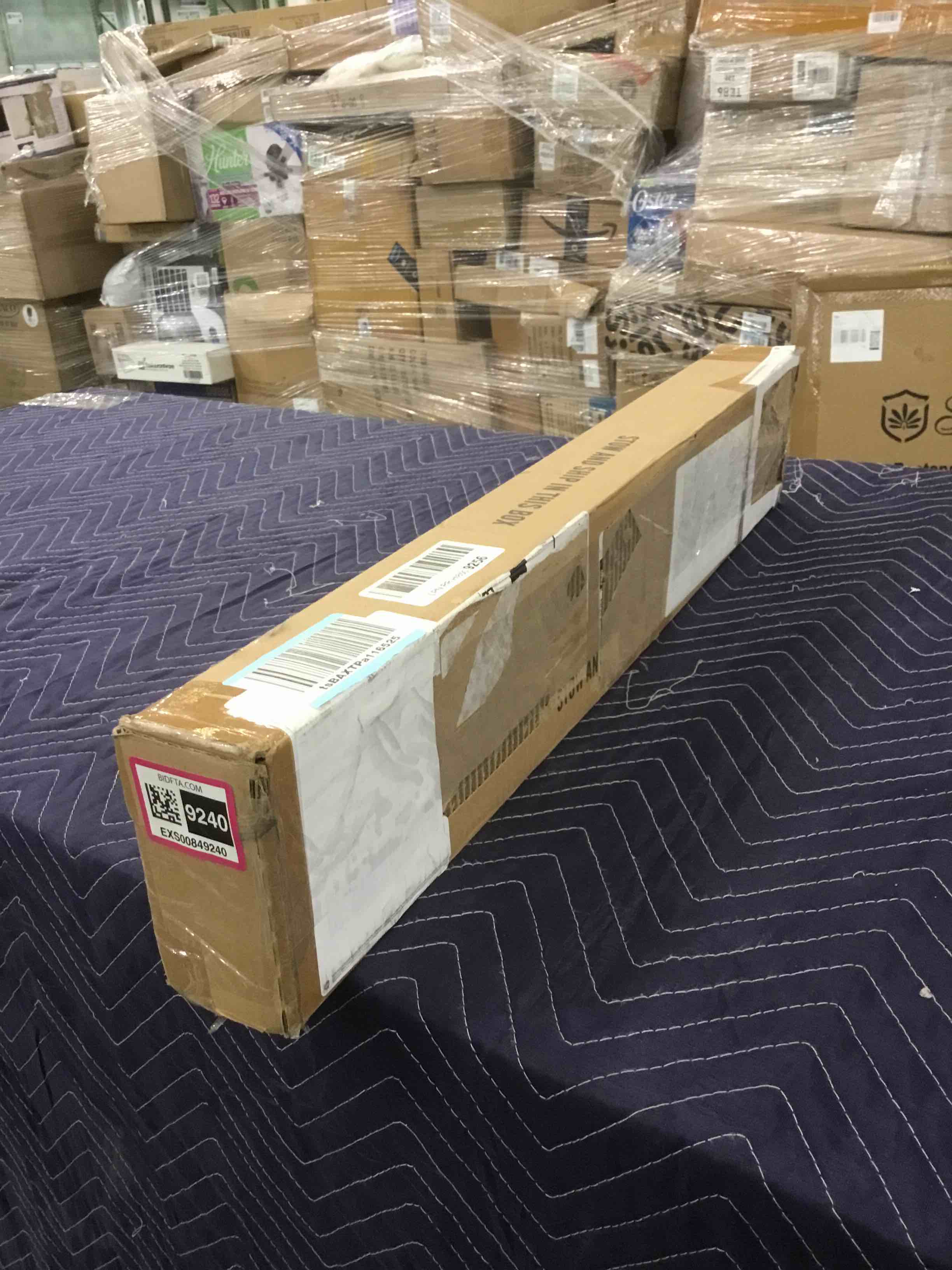 https://s3.amazonaws.com/lotting-images-prod/bidfta/EXS00849240_1701705382354.jpeg