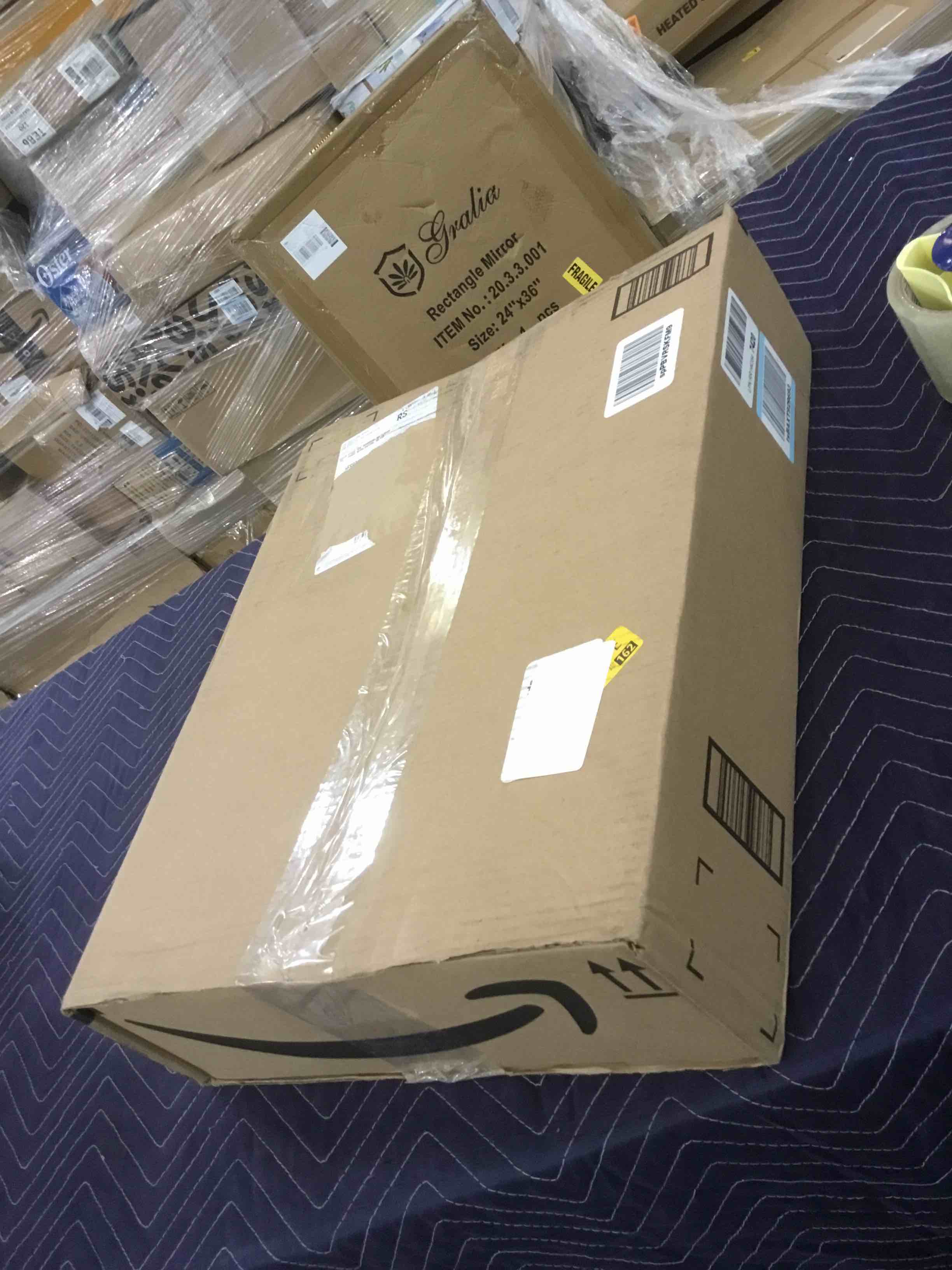 https://s3.amazonaws.com/lotting-images-prod/bidfta/EXS00849249_1701707412033.jpeg