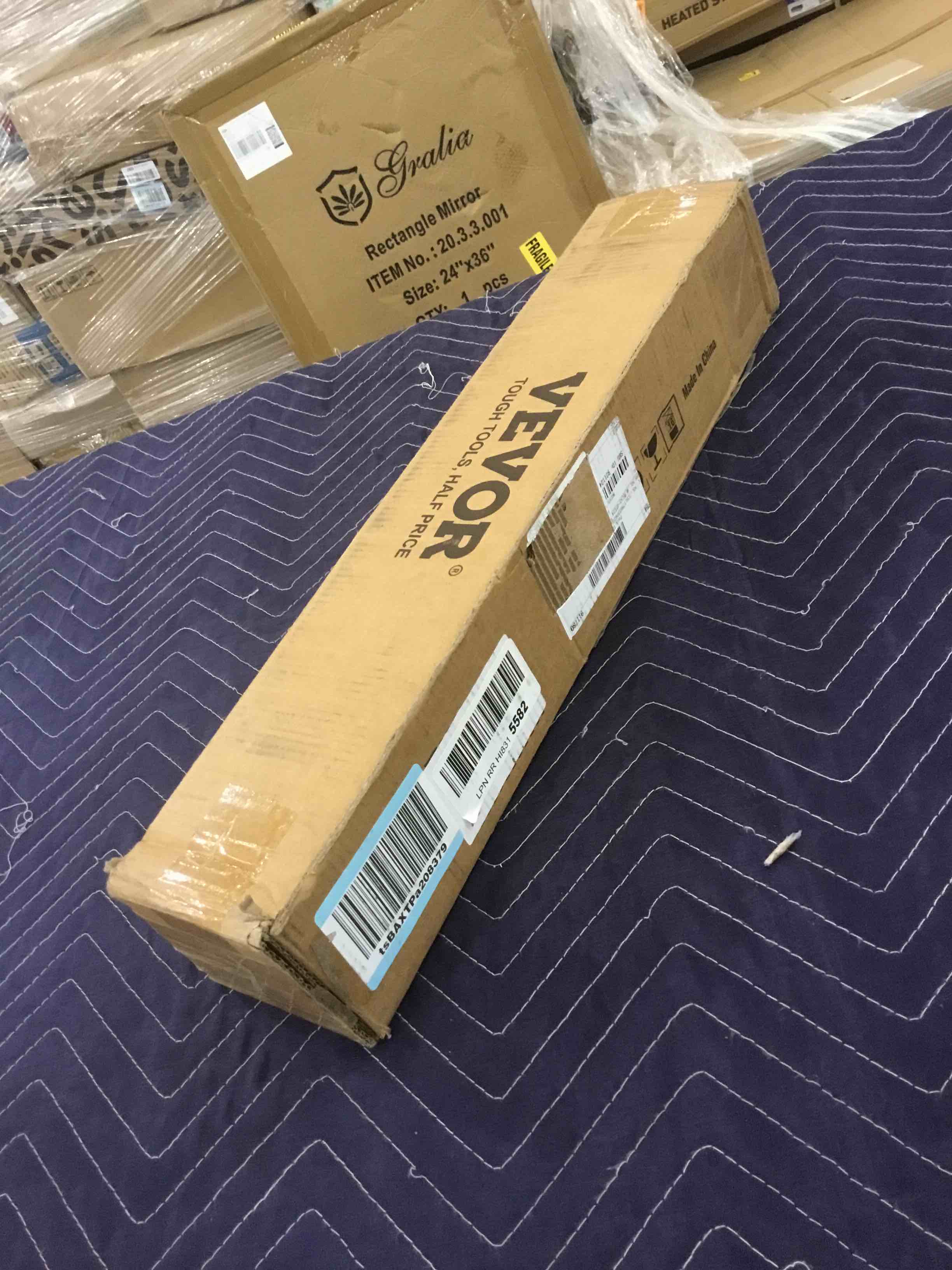 https://s3.amazonaws.com/lotting-images-prod/bidfta/EXS00849250_1701707769153.jpeg