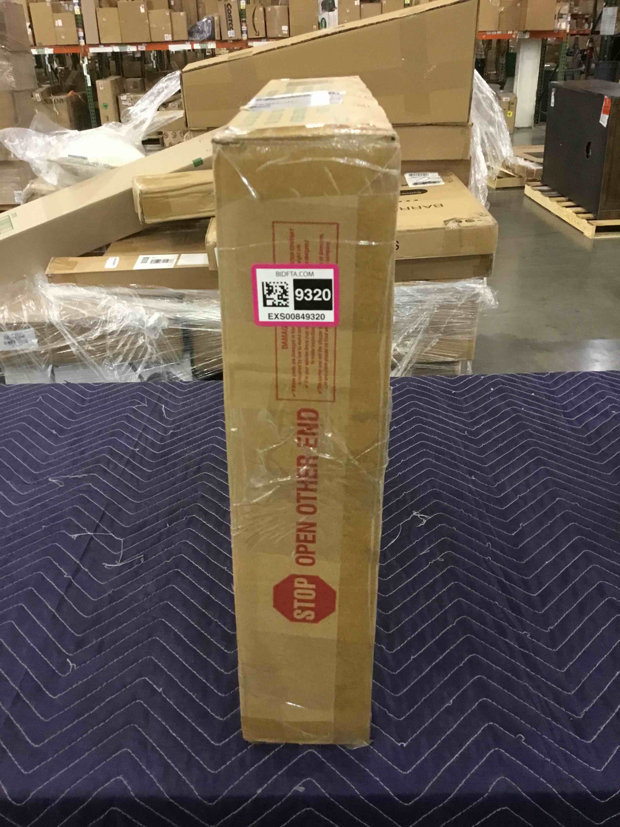 https://s3.amazonaws.com/lotting-images-prod/bidfta/EXS00849320_1701788950063.jpeg