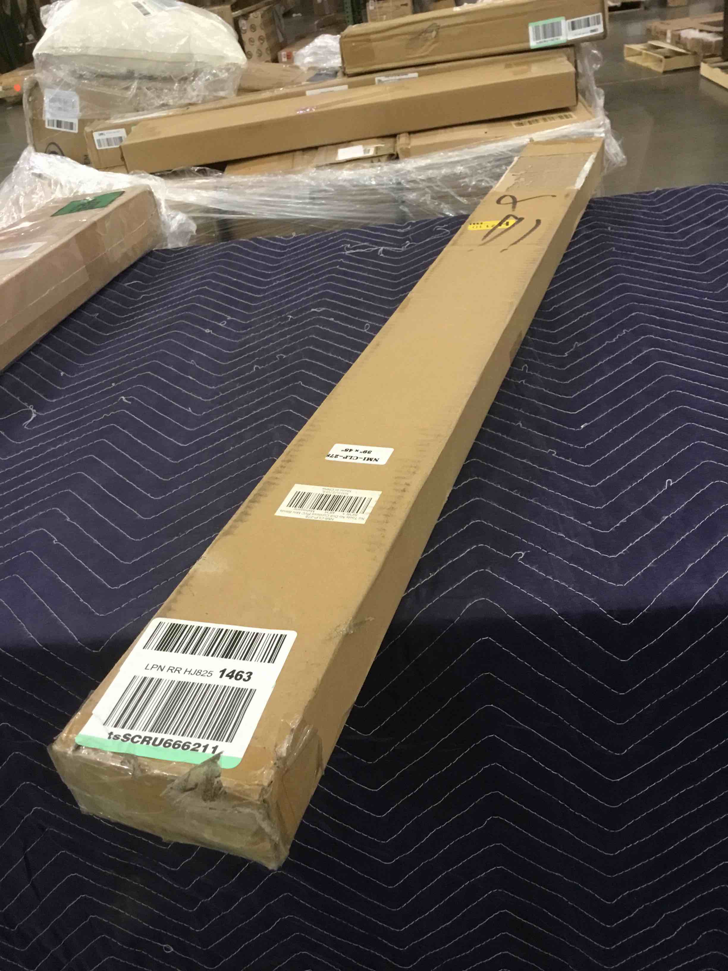 https://s3.amazonaws.com/lotting-images-prod/bidfta/EXS00849331_1701791962882.jpeg