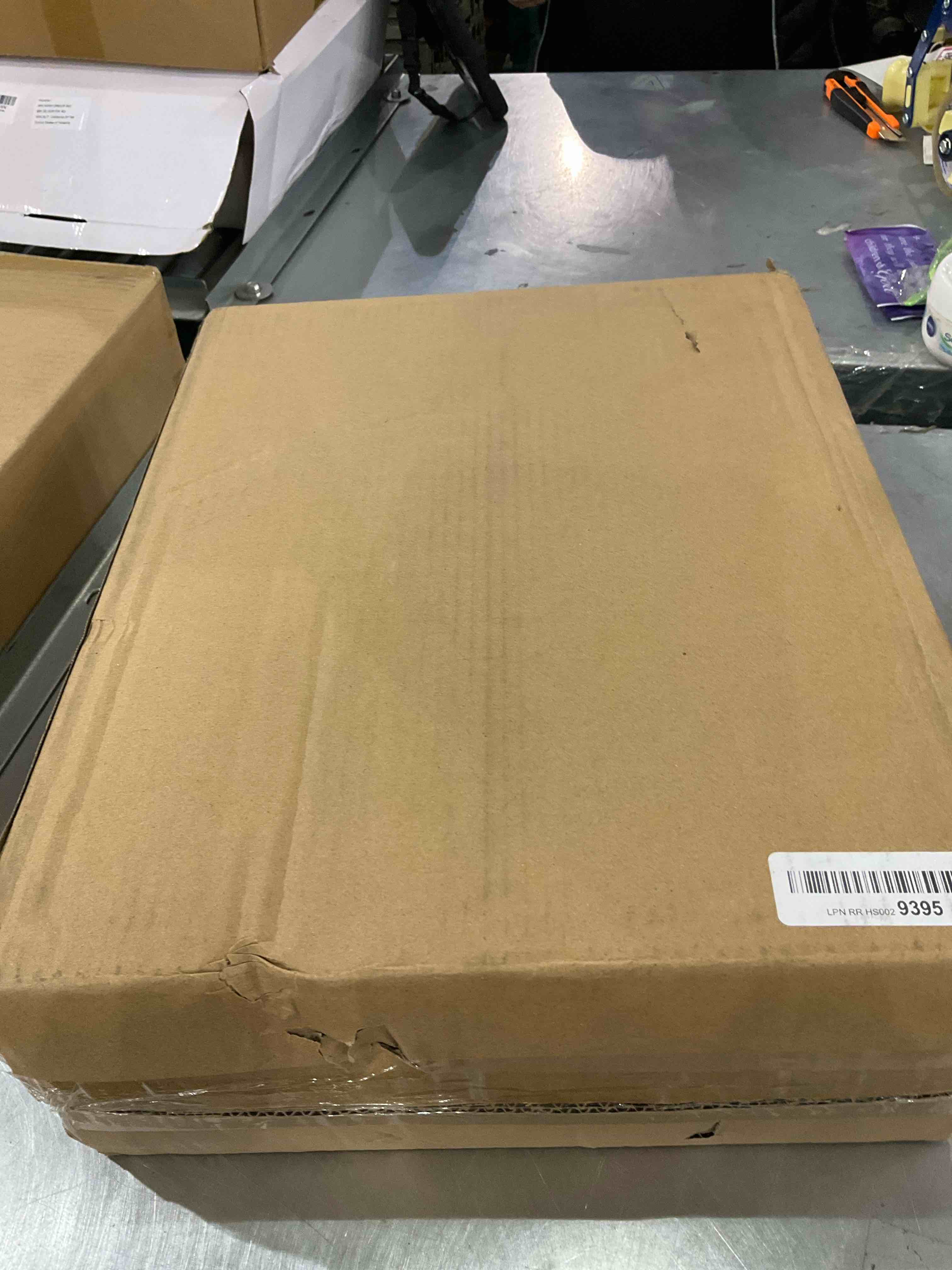 https://s3.amazonaws.com/lotting-images-prod/bidfta/EXS00850057_1703879879563.jpeg