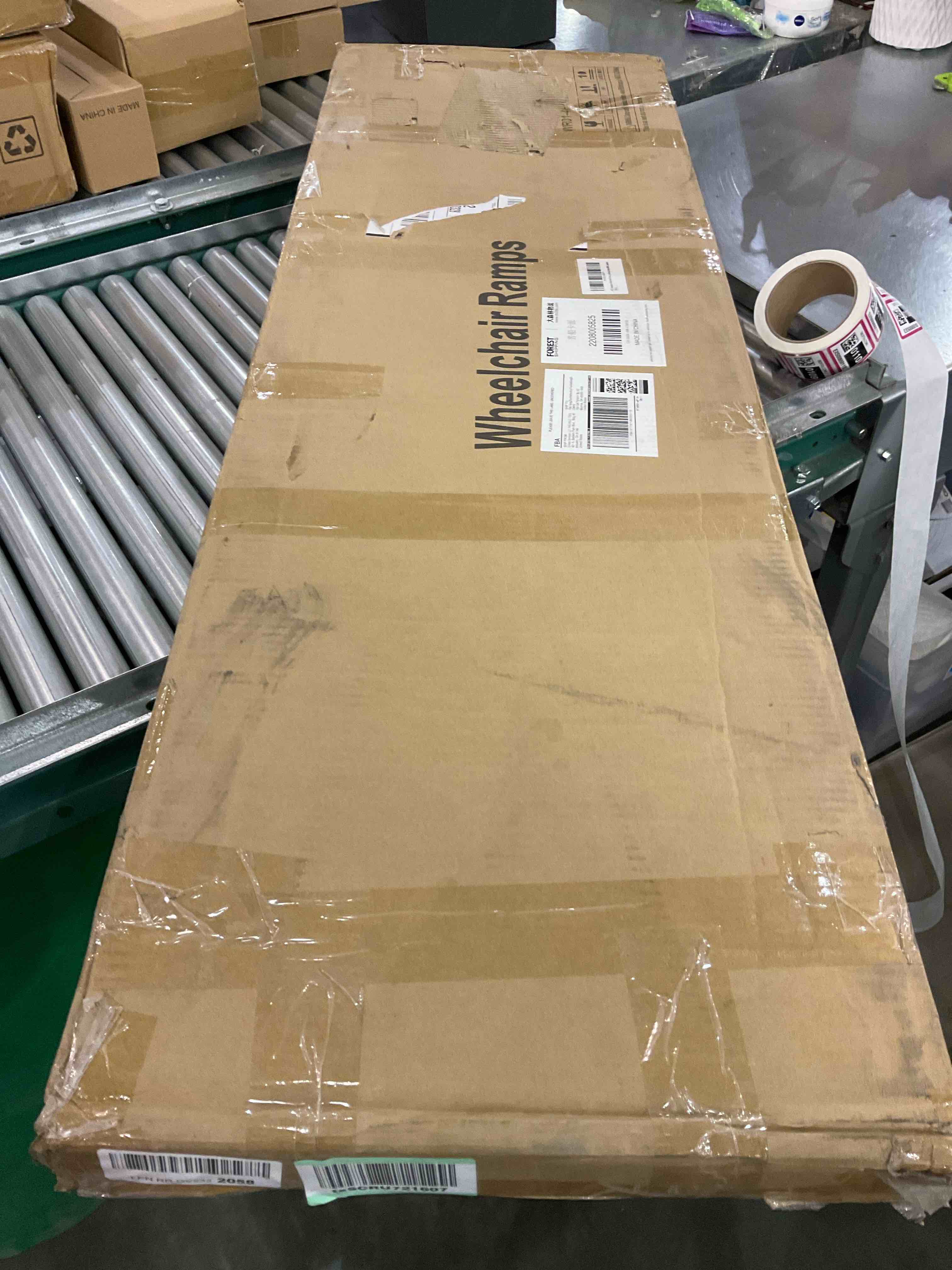 https://s3.amazonaws.com/lotting-images-prod/bidfta/EXS00850103_1704202796181.jpeg