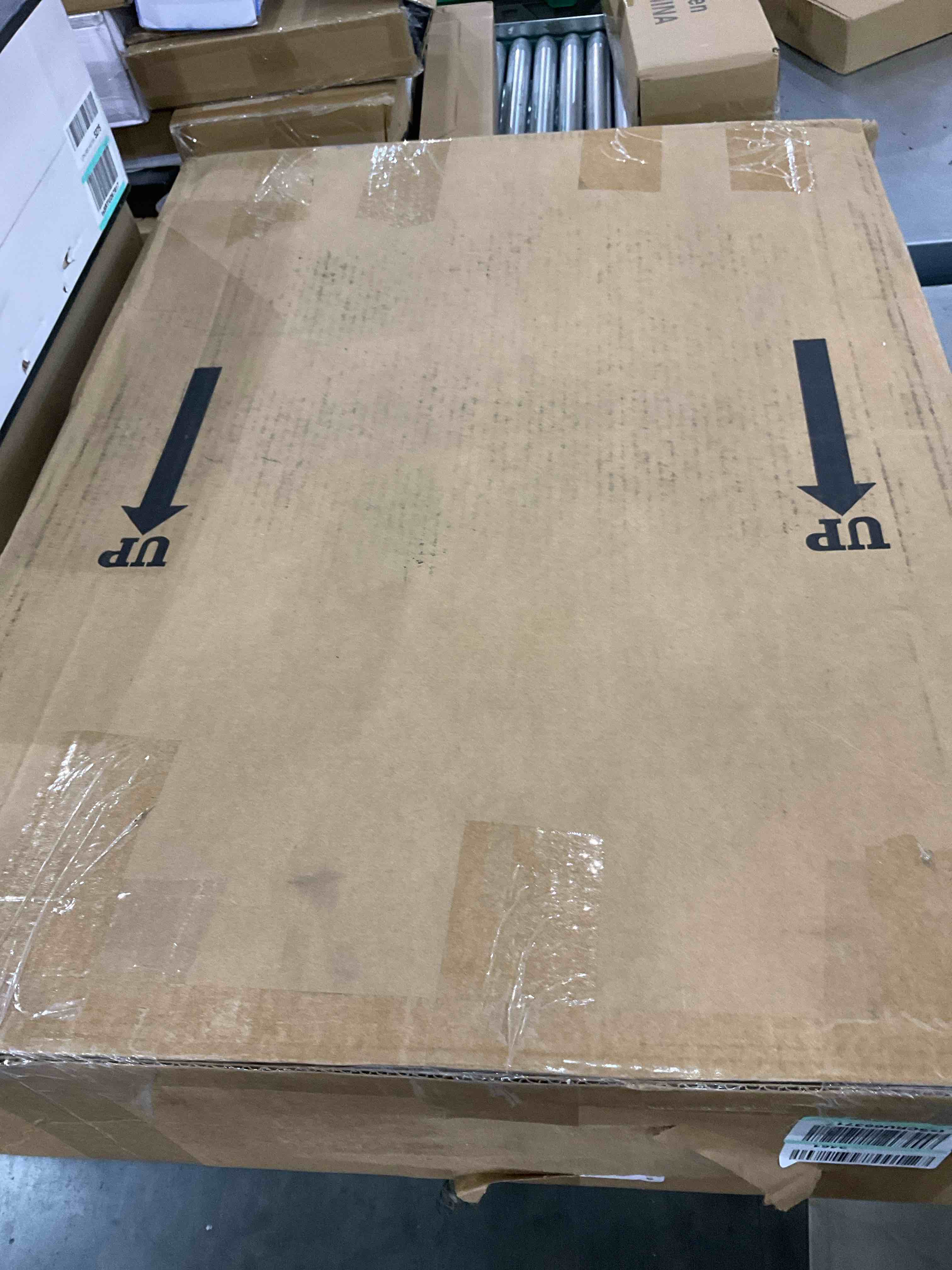 https://s3.amazonaws.com/lotting-images-prod/bidfta/EXS00850104_1704202866084.jpeg