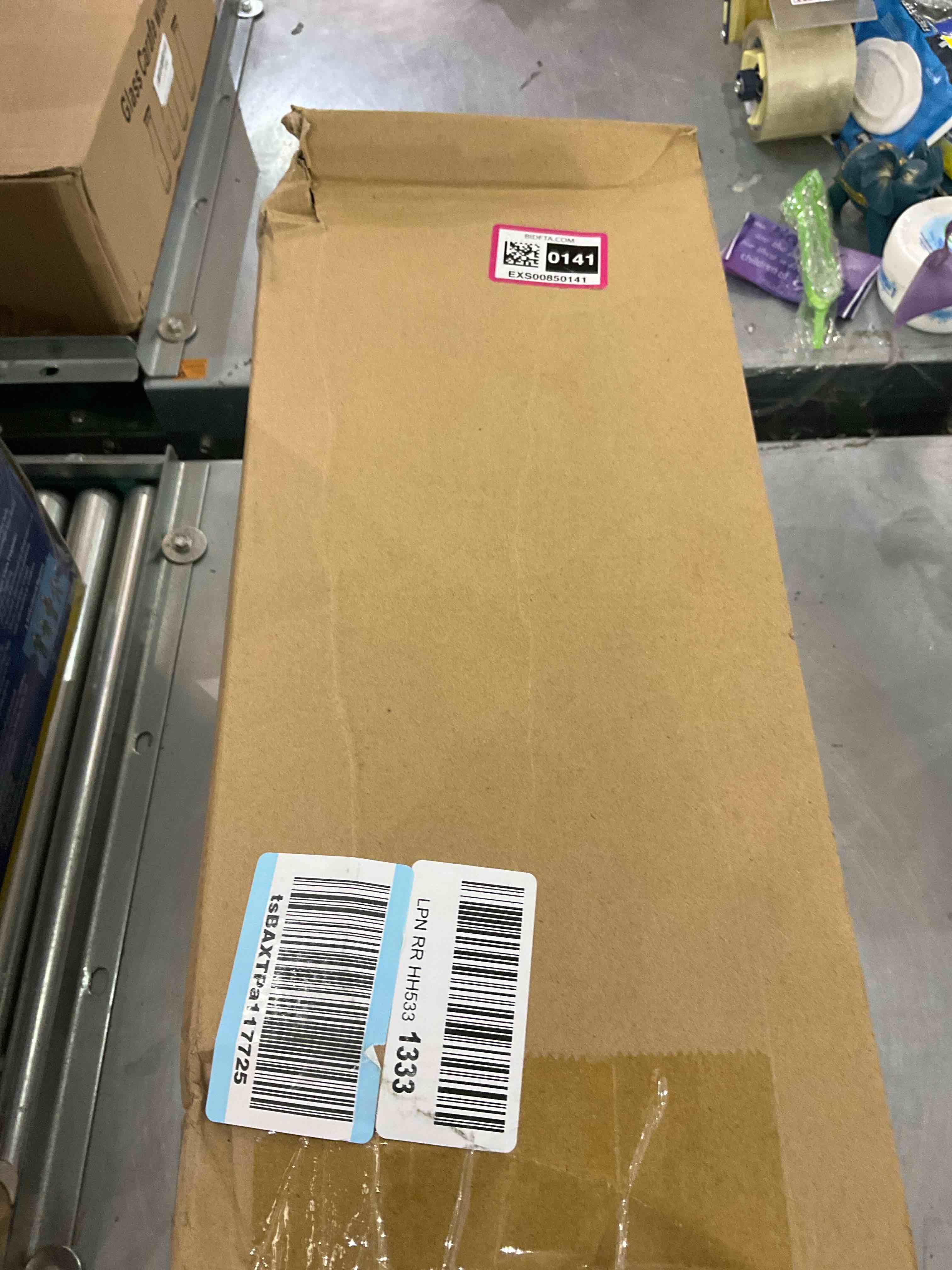 https://s3.amazonaws.com/lotting-images-prod/bidfta/EXS00850141_1704210921954.jpeg