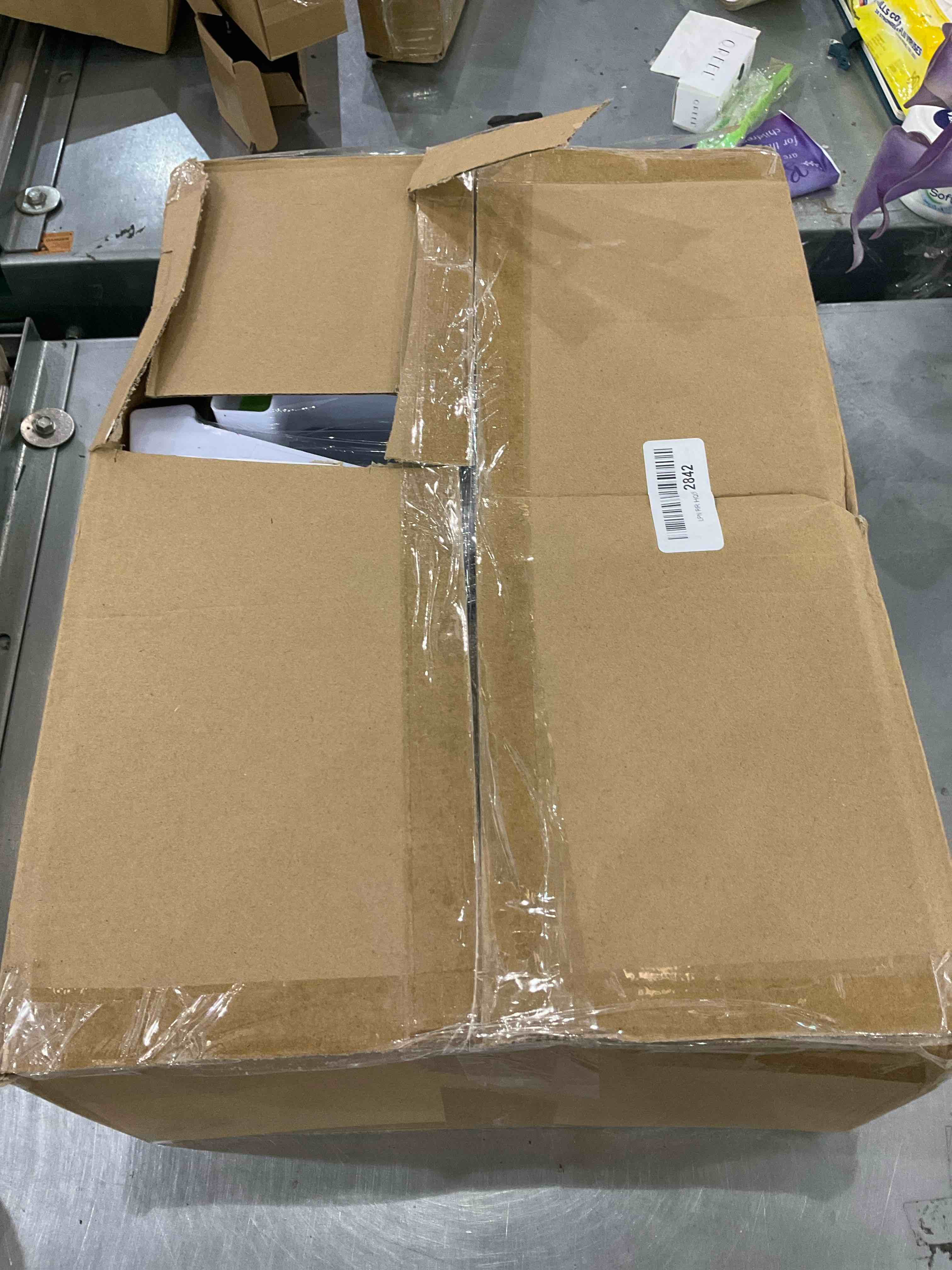 https://s3.amazonaws.com/lotting-images-prod/bidfta/EXS00850282_1704300620224.jpeg