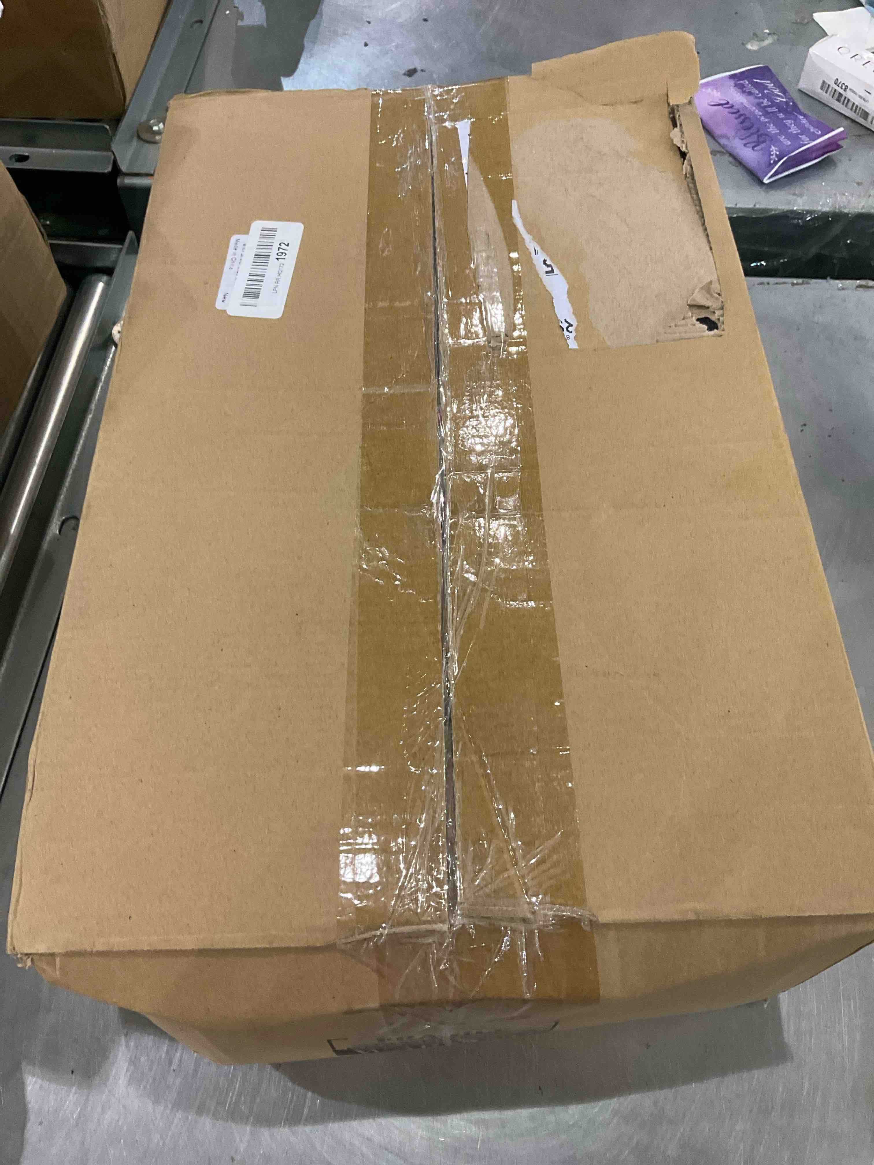 https://s3.amazonaws.com/lotting-images-prod/bidfta/EXS00850359_1704313140490.jpeg
