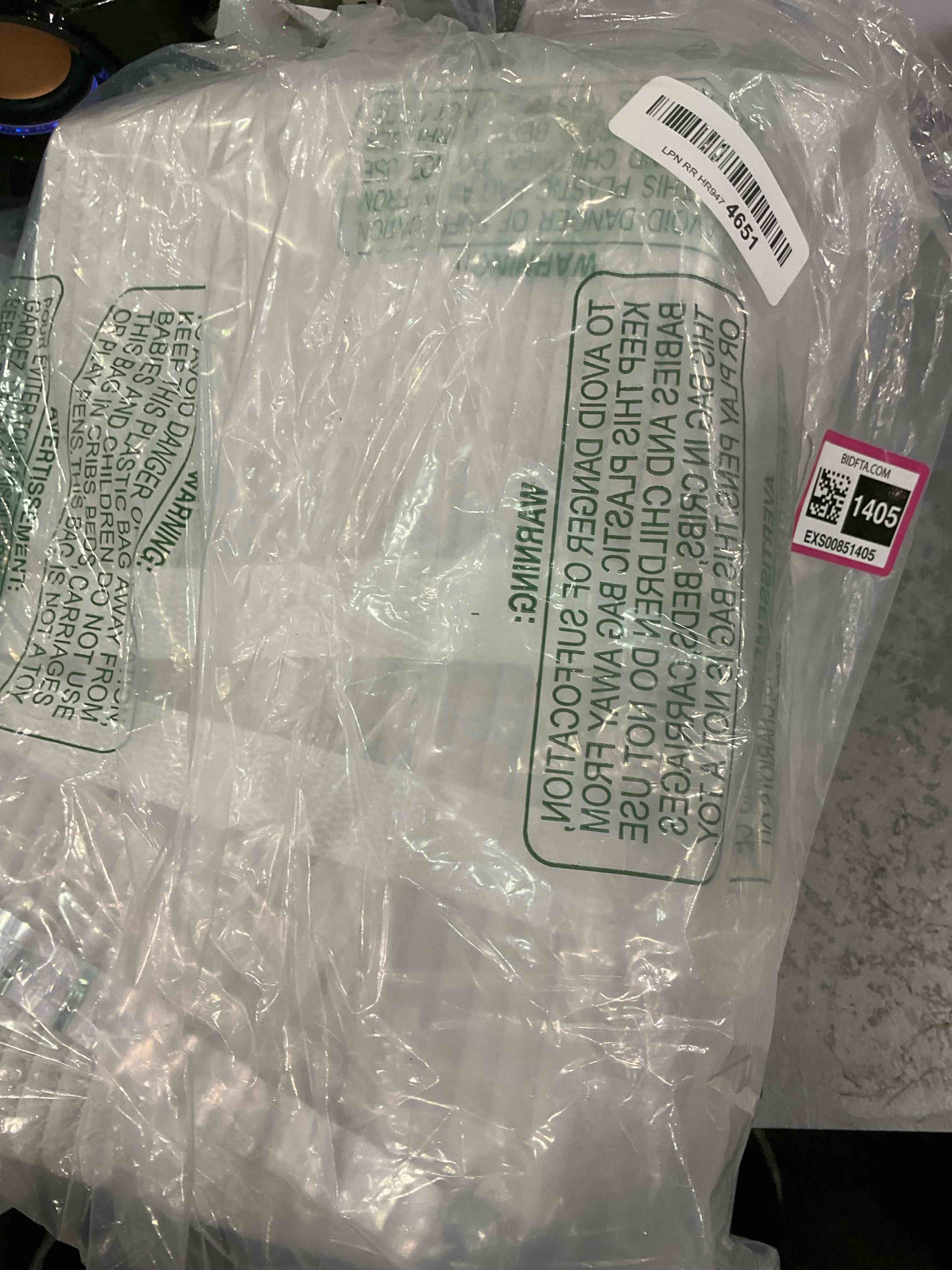 https://s3.amazonaws.com/lotting-images-prod/bidfta/EXS00851405_1703874829288.jpeg