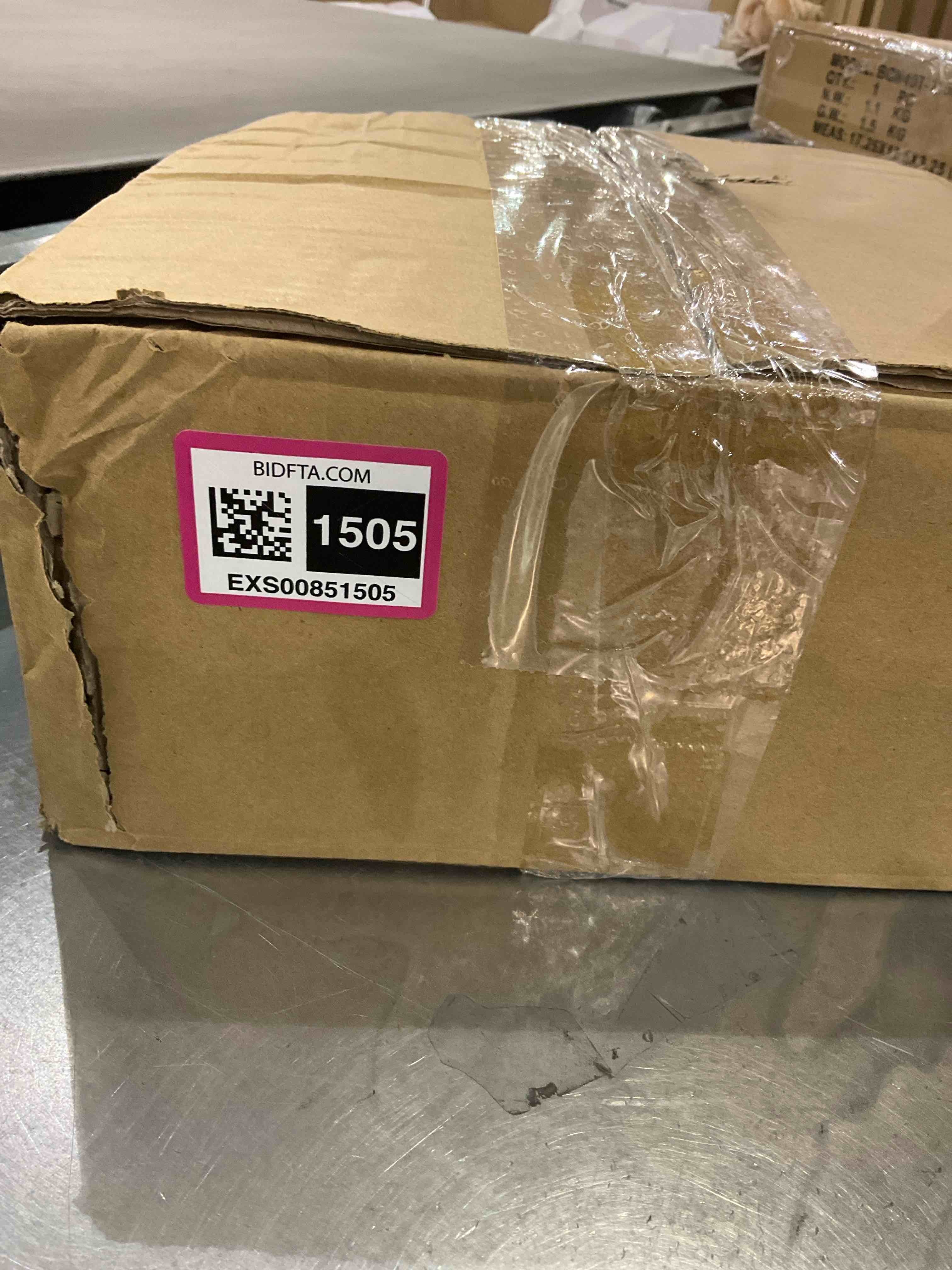 https://s3.amazonaws.com/lotting-images-prod/bidfta/EXS00851505_1704461590698.jpeg