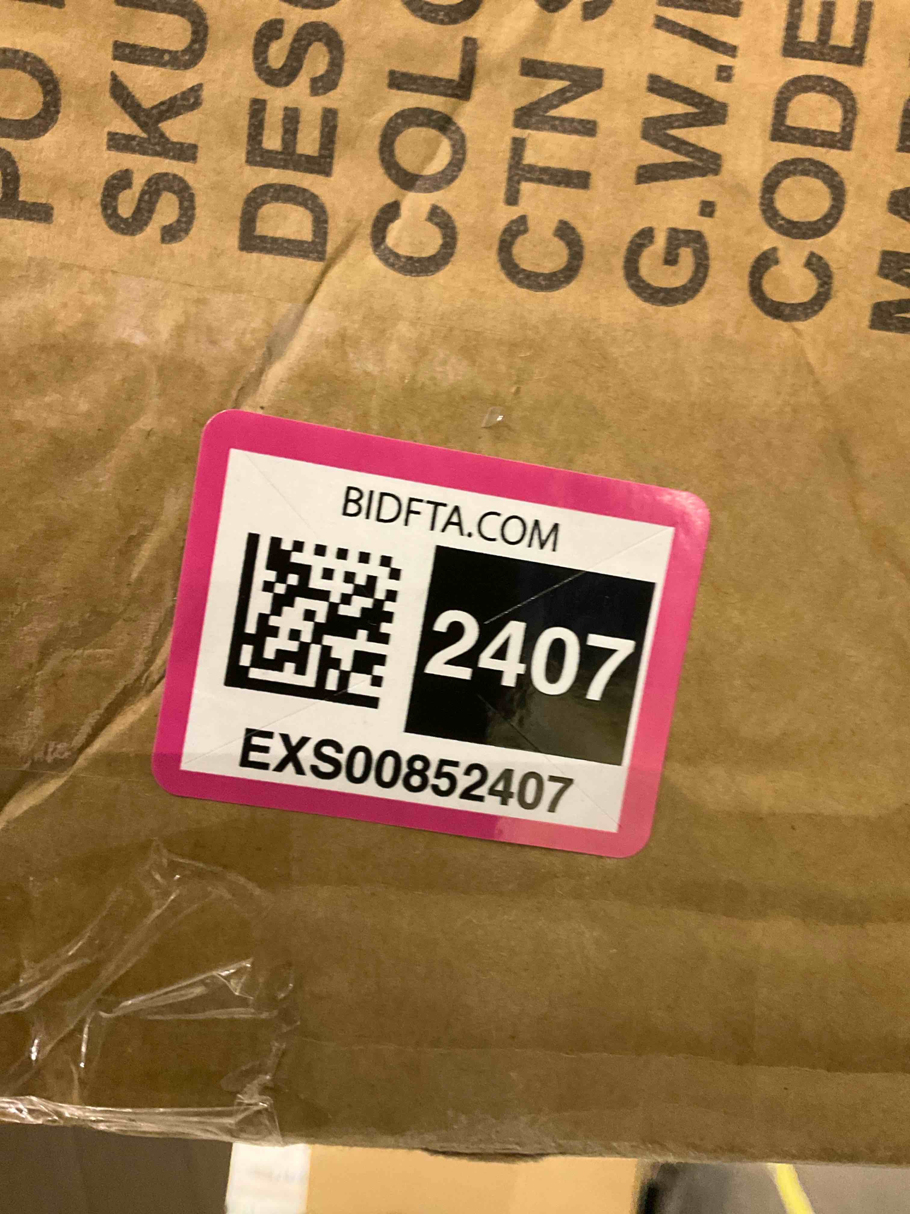 https://s3.amazonaws.com/lotting-images-prod/bidfta/EXS00852407_1704457666644.jpeg