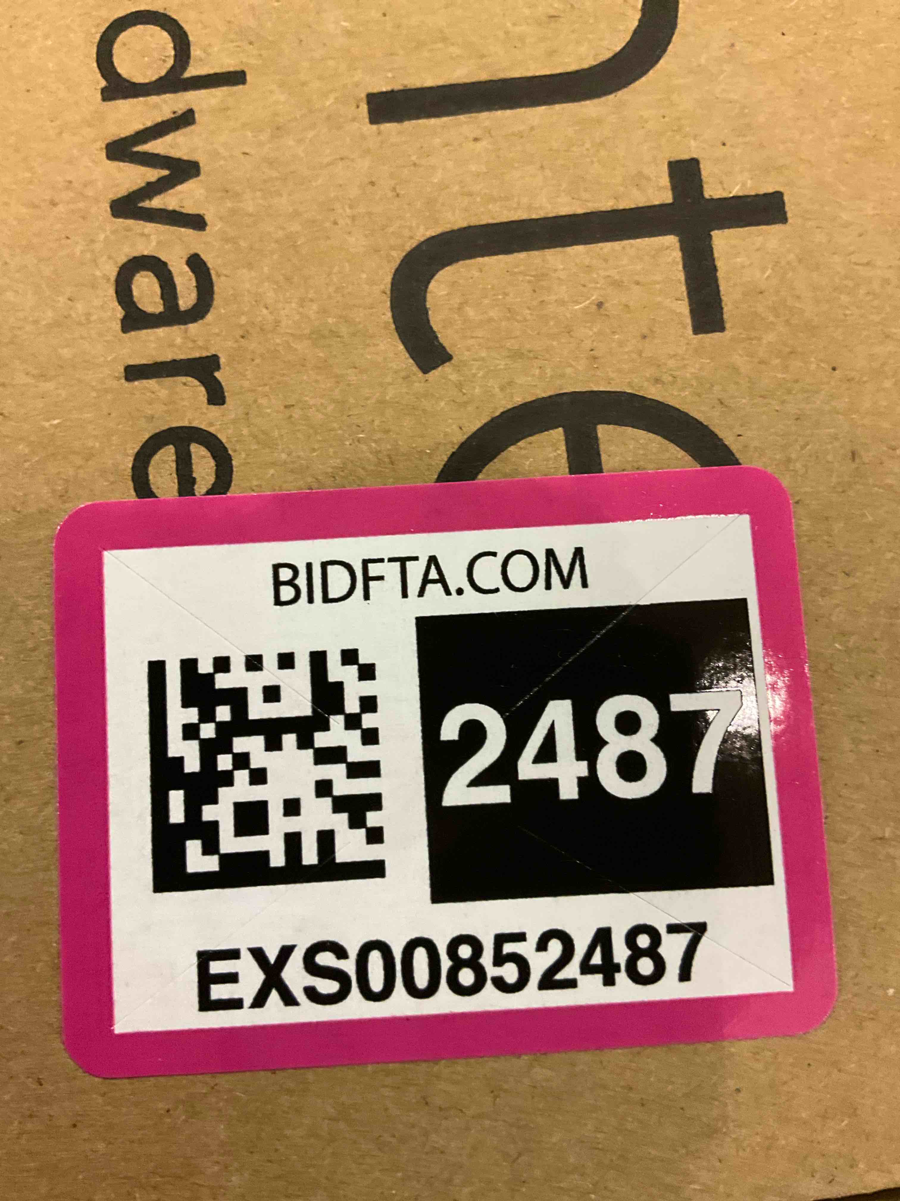https://s3.amazonaws.com/lotting-images-prod/bidfta/EXS00852487_1704471882560.jpeg