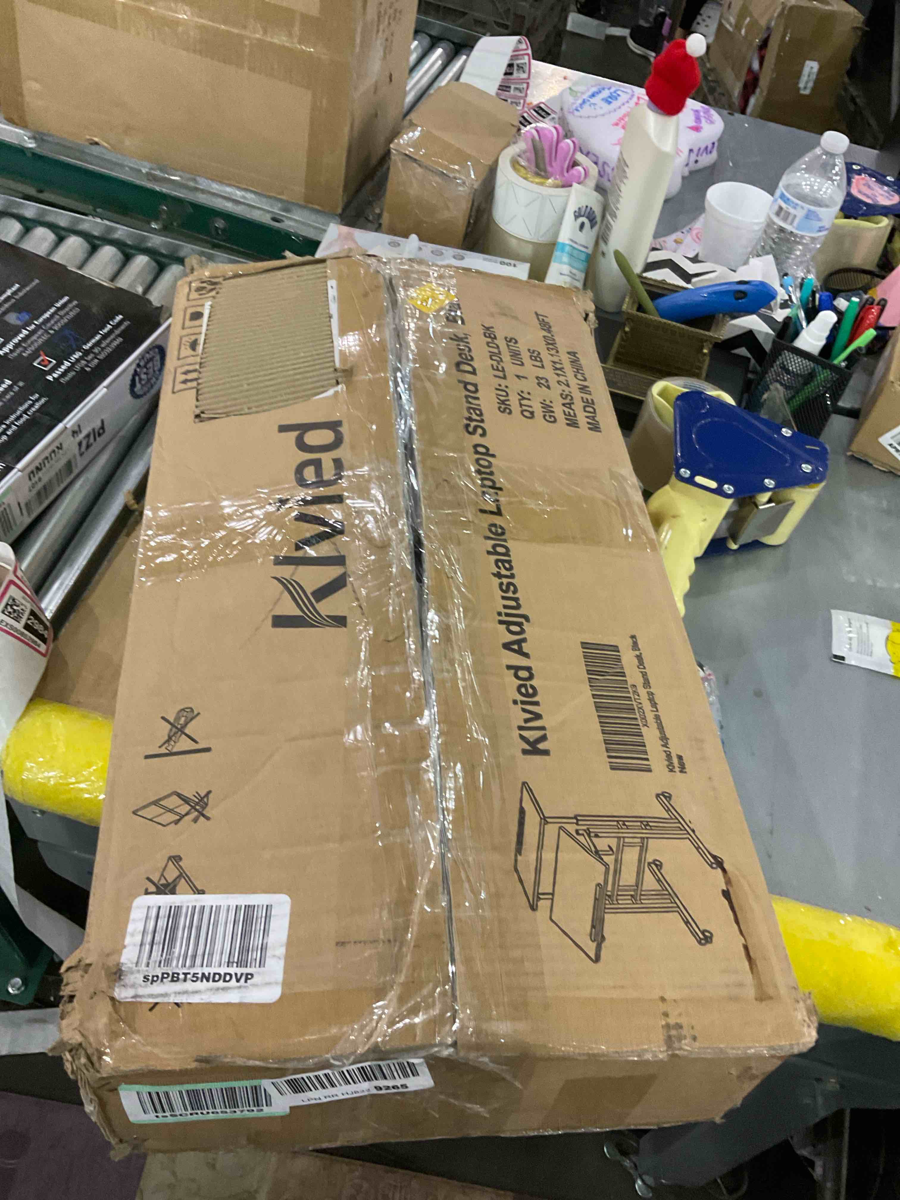 https://s3.amazonaws.com/lotting-images-prod/bidfta/EXS00852984_1704721053532.jpeg