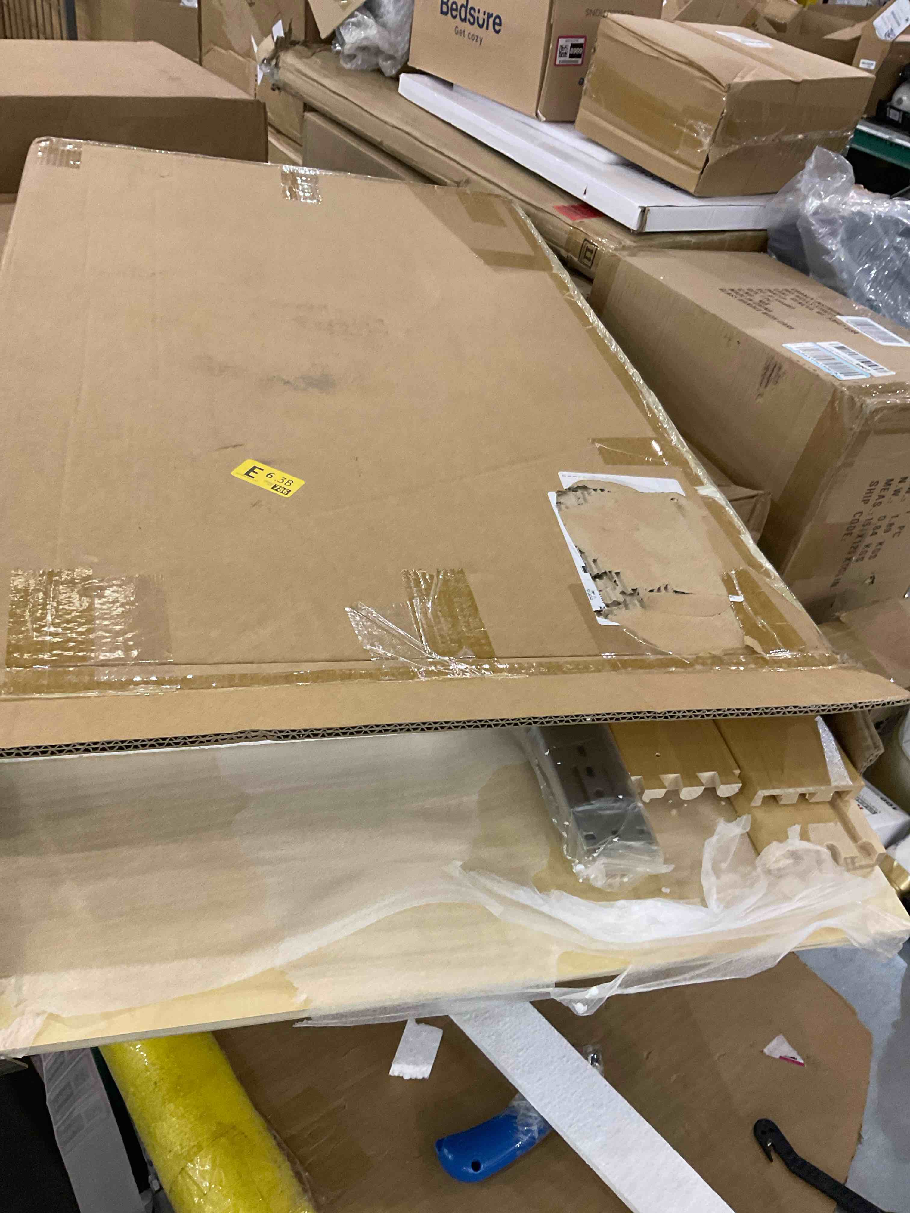 https://s3.amazonaws.com/lotting-images-prod/bidfta/EXS00852993_1704724664027.jpeg