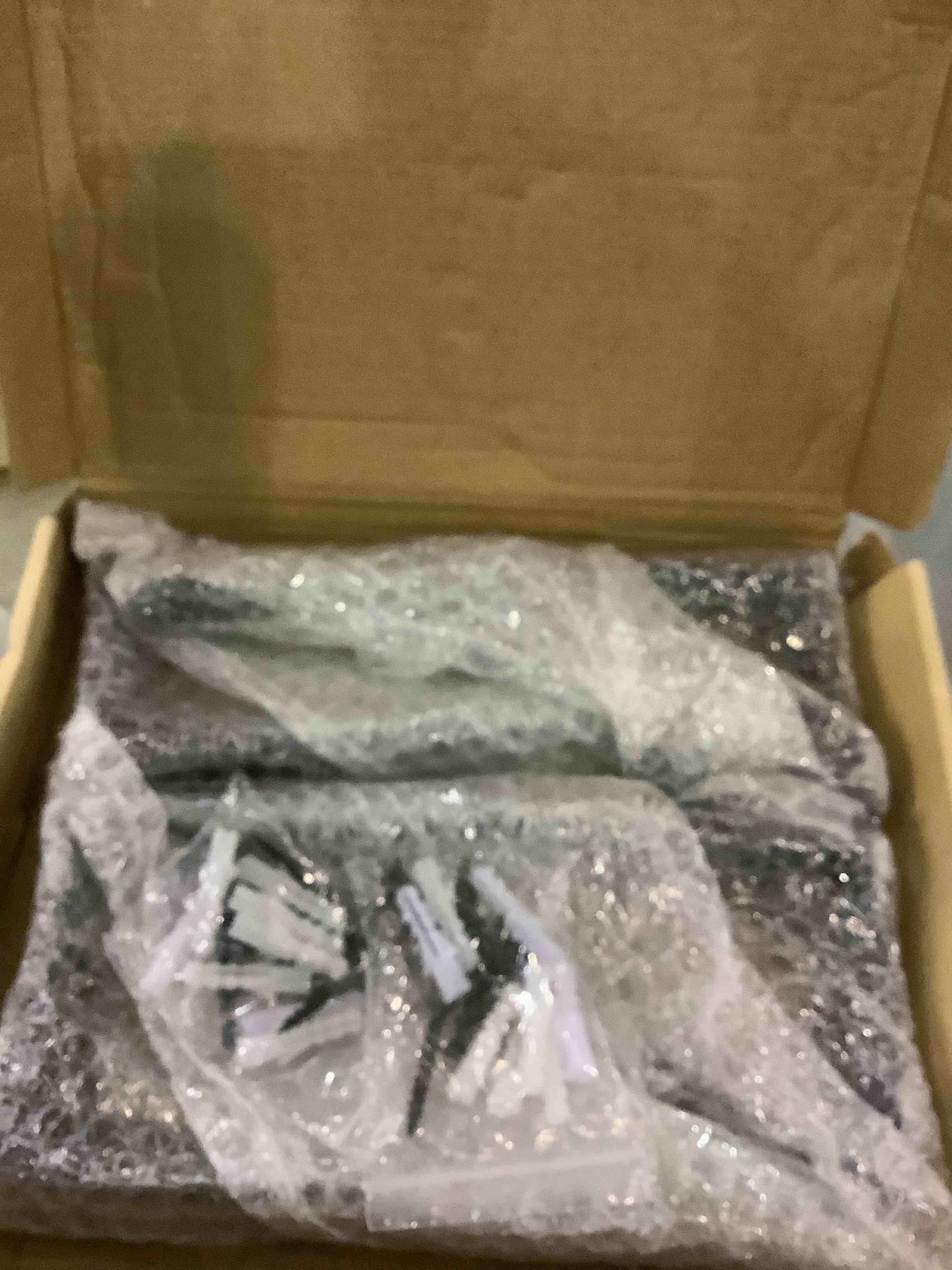 https://s3.amazonaws.com/lotting-images-prod/bidfta/EXS00853632_1703872823480.jpeg