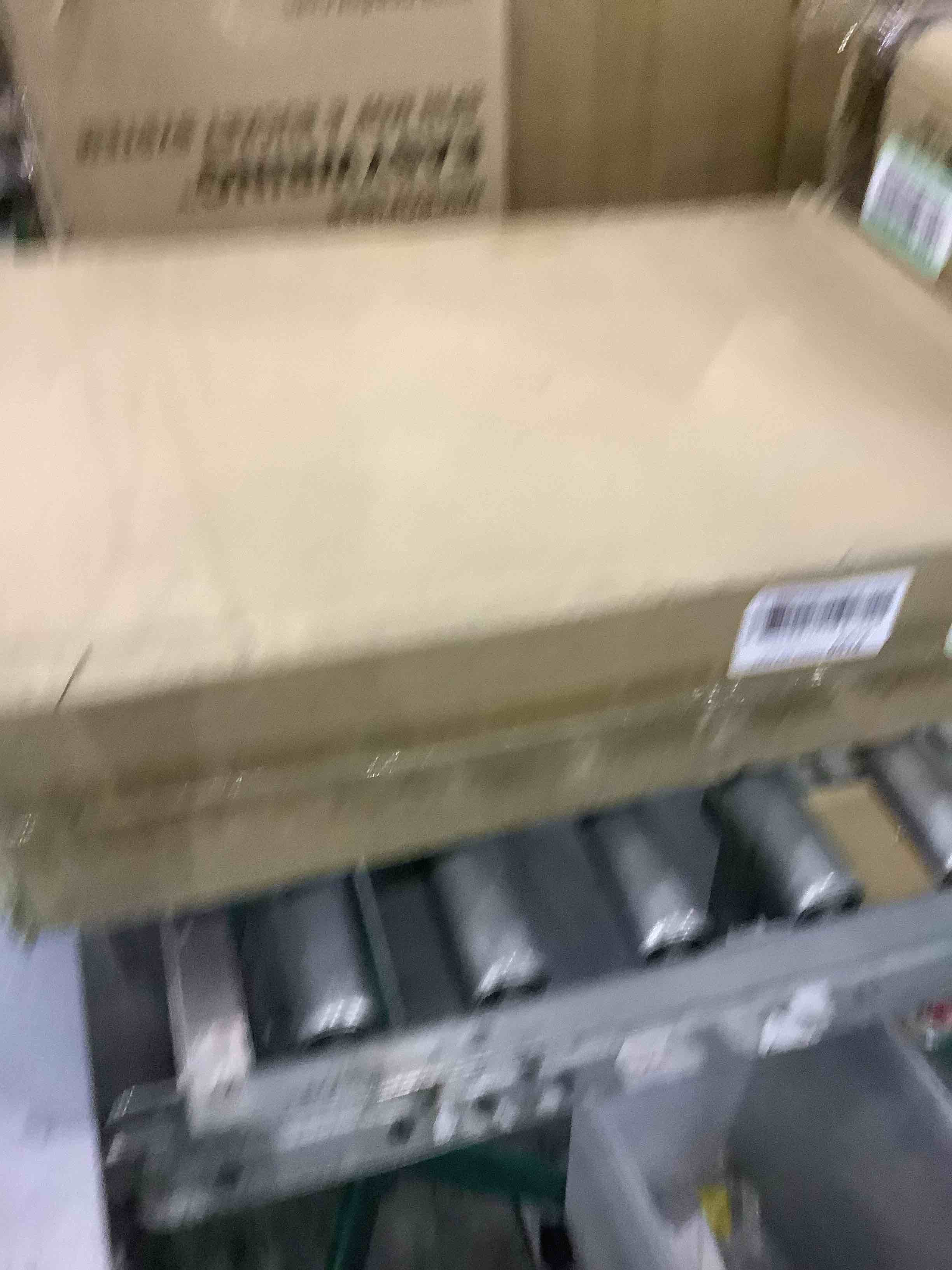 https://s3.amazonaws.com/lotting-images-prod/bidfta/EXS00853669_1704197296382.jpeg