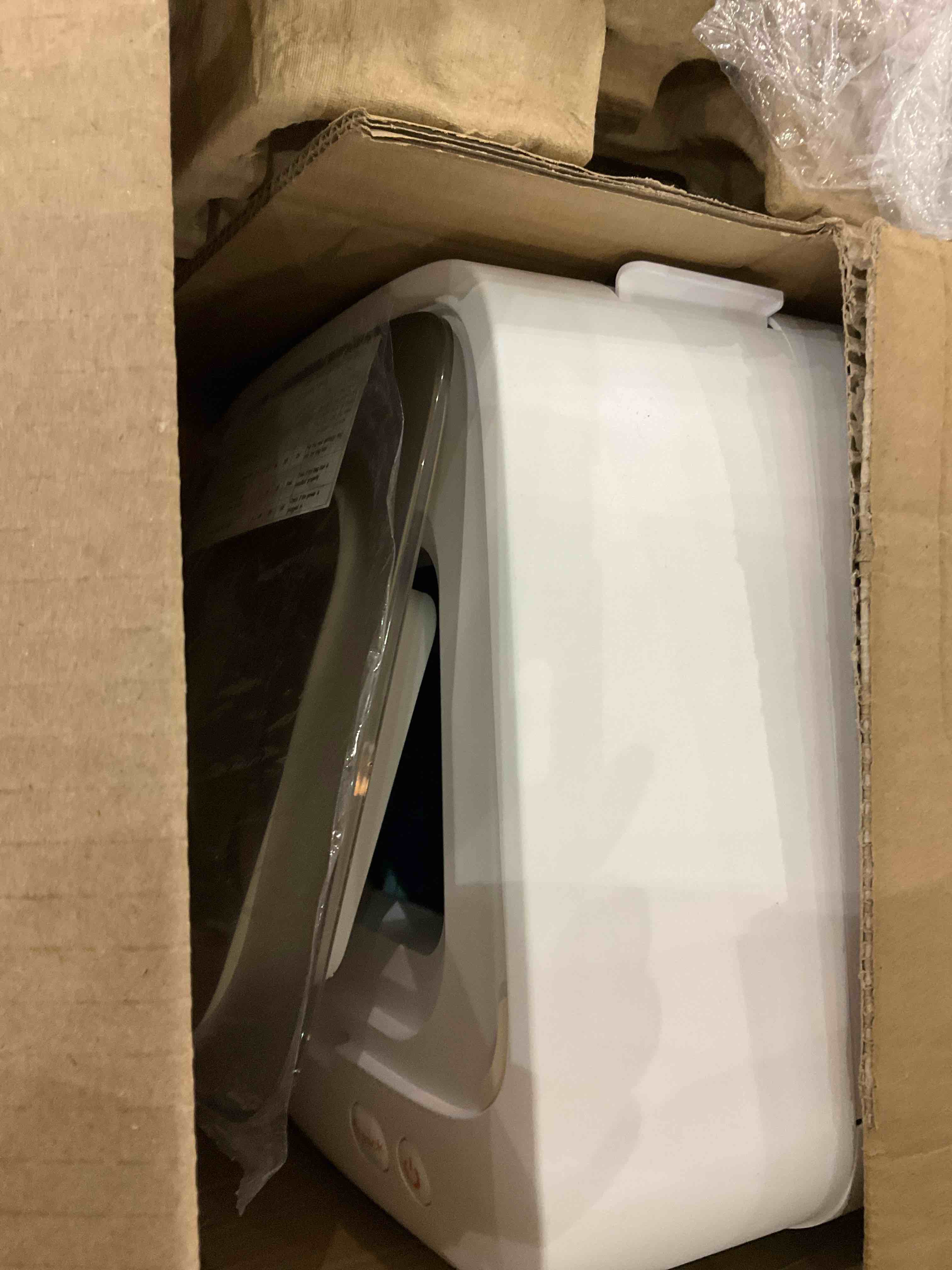 https://s3.amazonaws.com/lotting-images-prod/bidfta/EXS00854437_1704207093366.jpeg