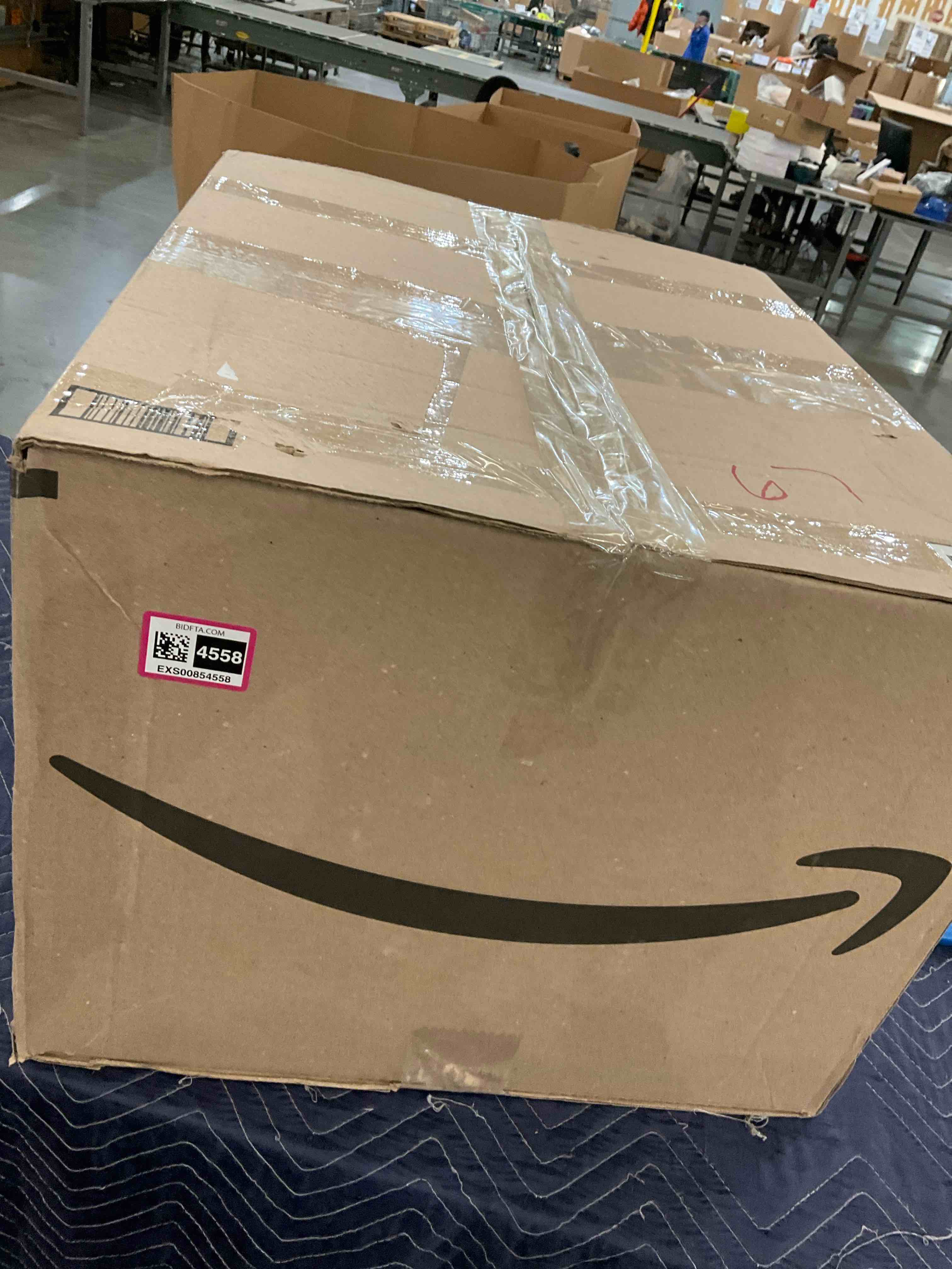 https://s3.amazonaws.com/lotting-images-prod/bidfta/EXS00854558_1705942074376.jpeg