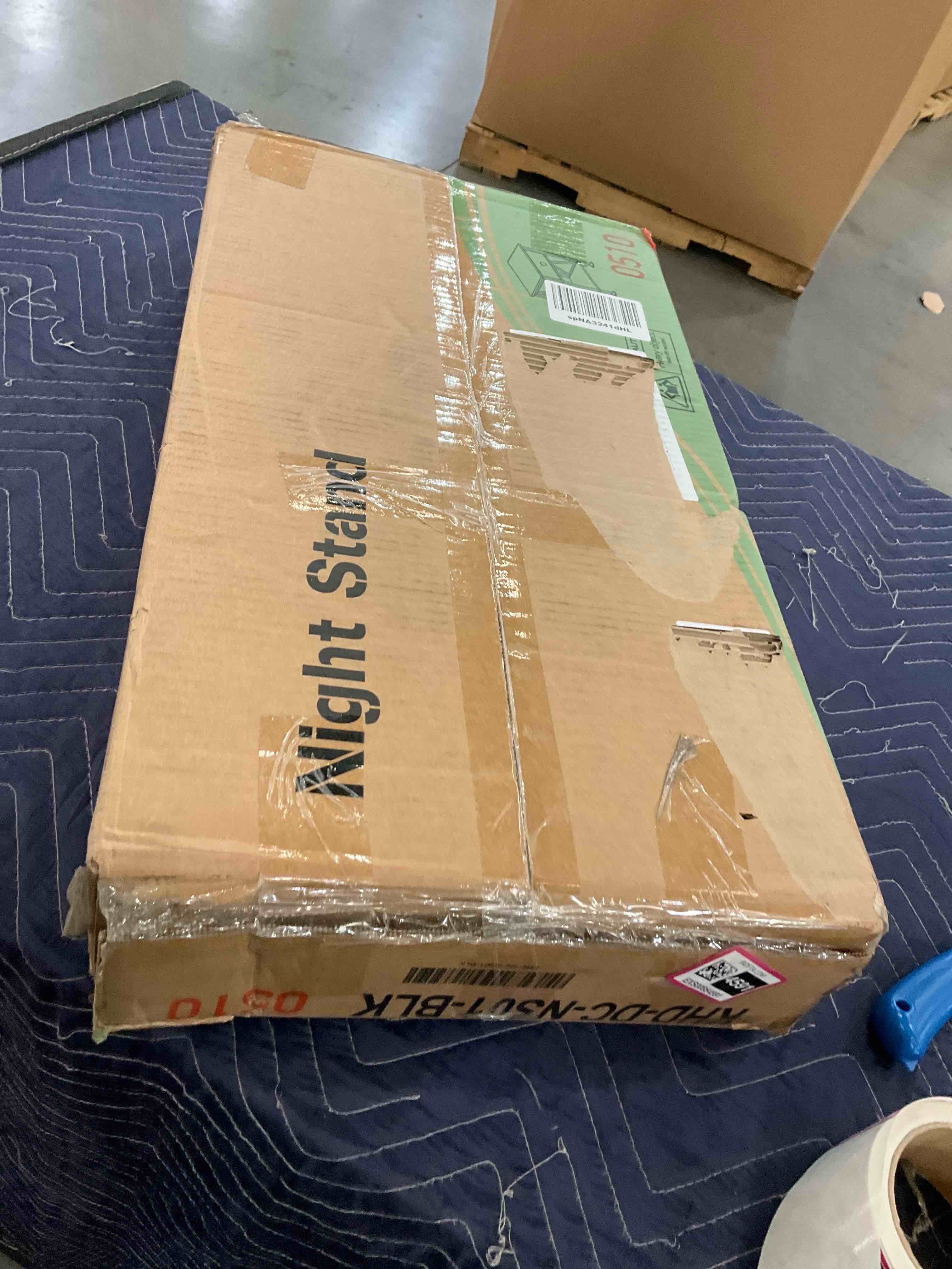 https://s3.amazonaws.com/lotting-images-prod/bidfta/EXS00854591_1705949721261.jpeg