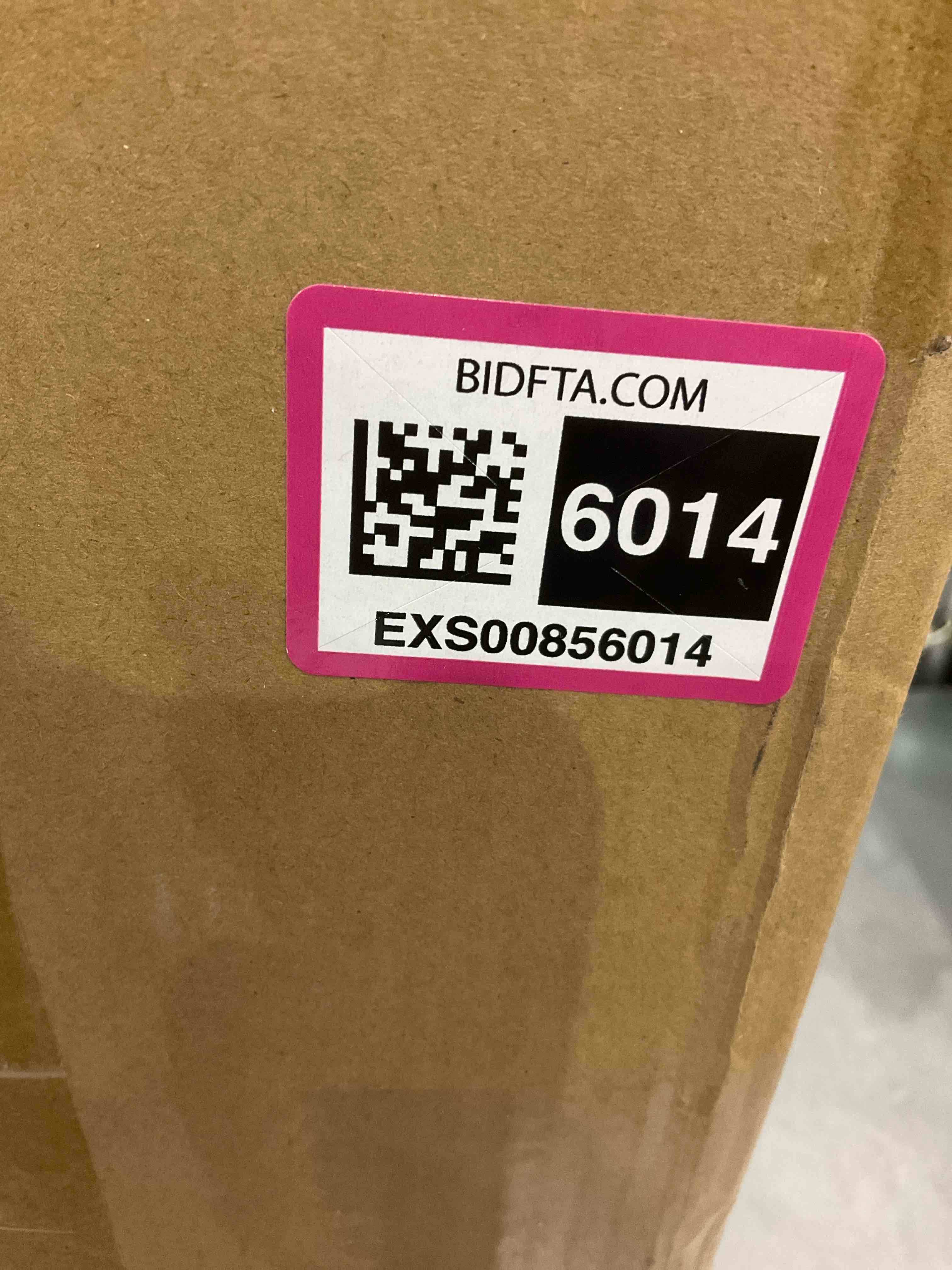 https://s3.amazonaws.com/lotting-images-prod/bidfta/EXS00856014_1704197411251.jpeg