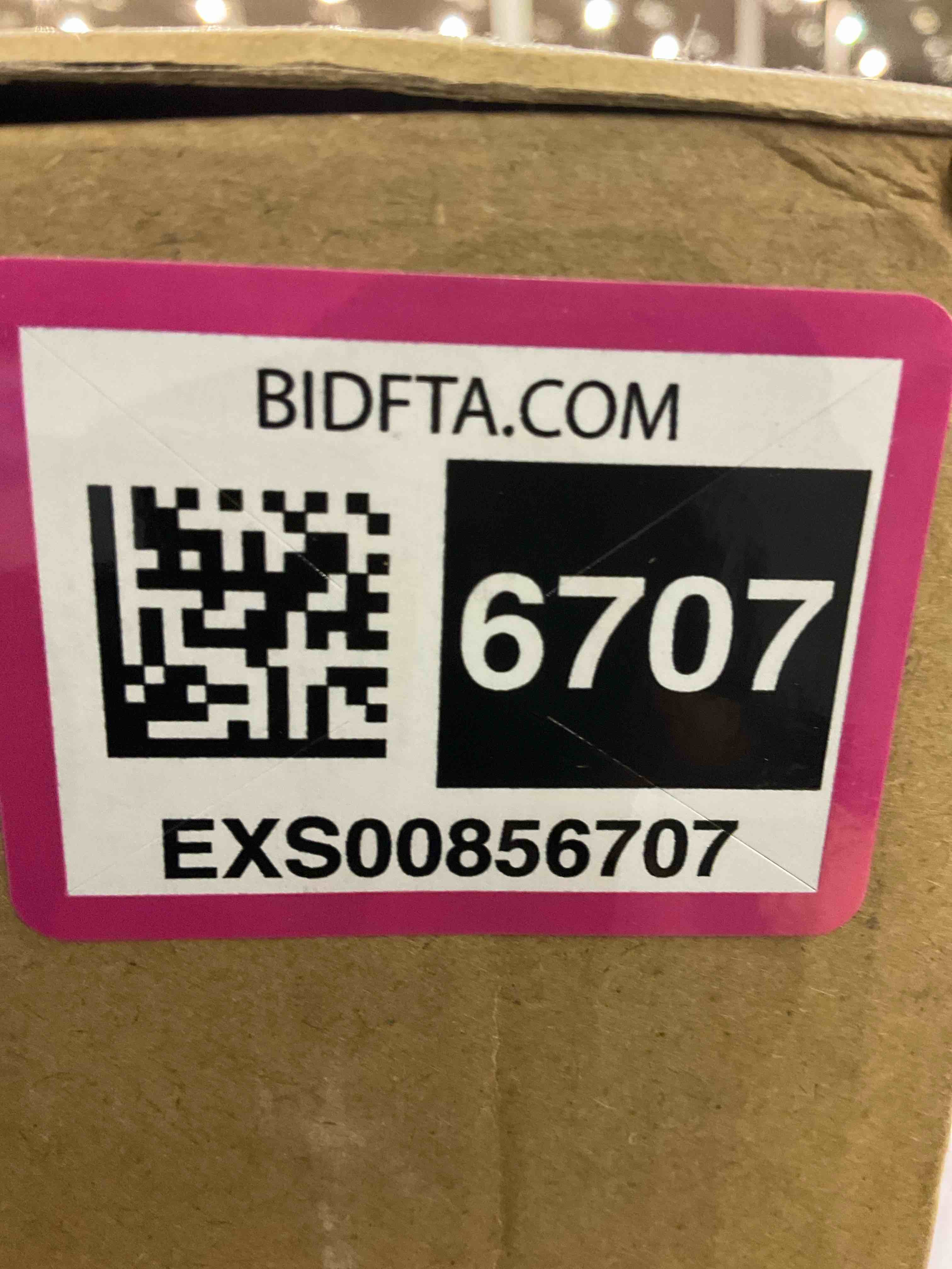 https://s3.amazonaws.com/lotting-images-prod/bidfta/EXS00856707_1704378898464.jpeg