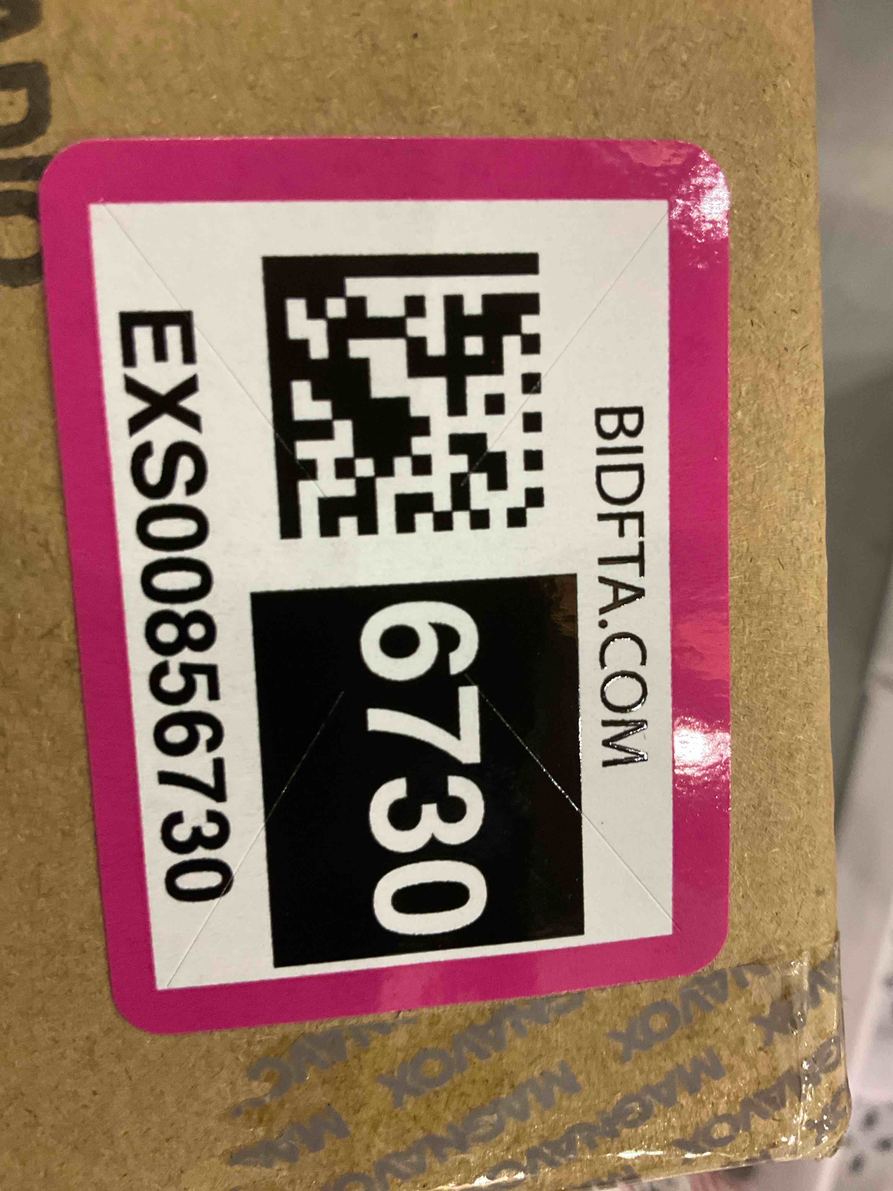 https://s3.amazonaws.com/lotting-images-prod/bidfta/EXS00856730_1704385593133.jpeg