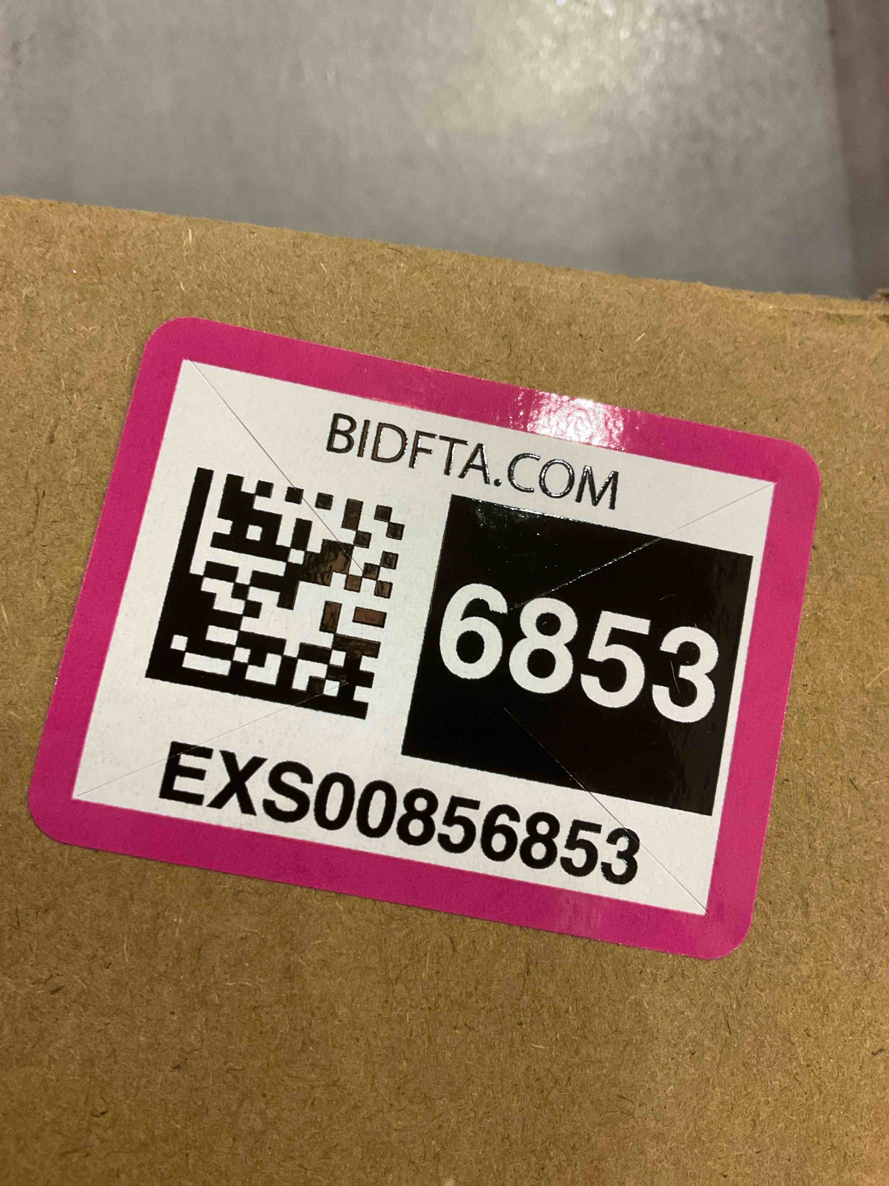 https://s3.amazonaws.com/lotting-images-prod/bidfta/EXS00856853_1704816199872.jpeg