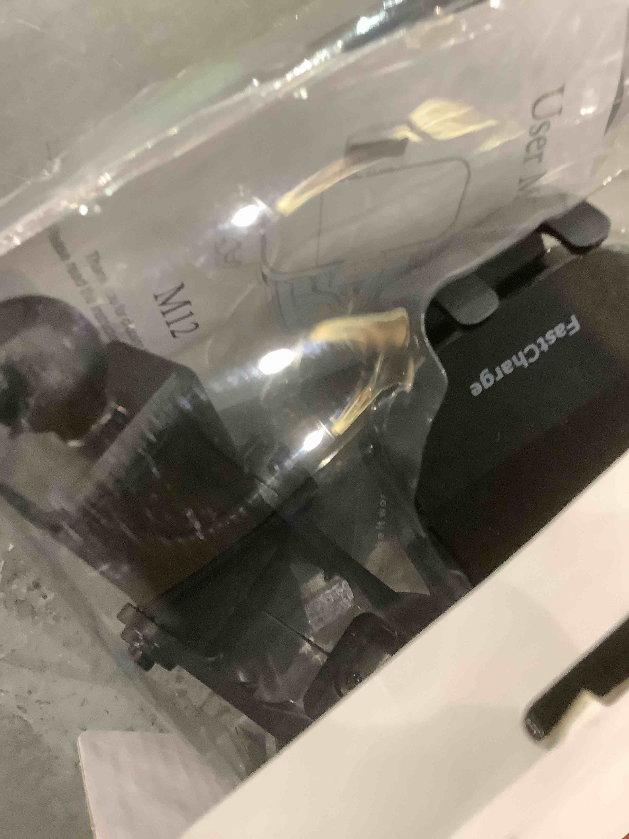 https://s3.amazonaws.com/lotting-images-prod/bidfta/EXS00857648_1703699386049.jpeg