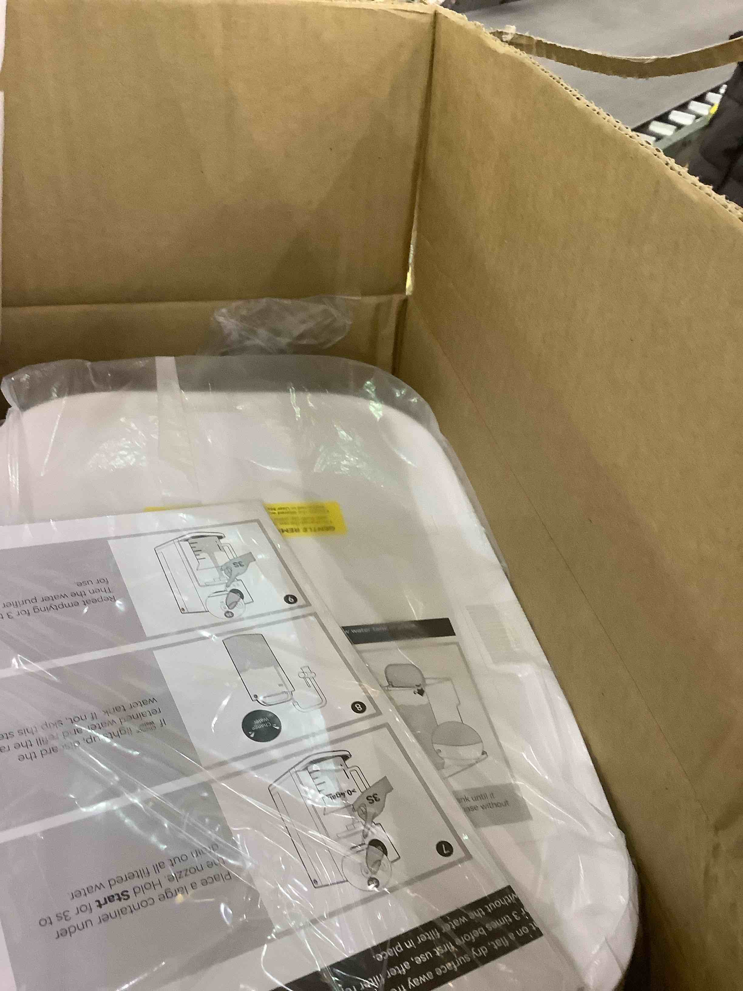 https://s3.amazonaws.com/lotting-images-prod/bidfta/EXS00857912_1704207519363.jpeg