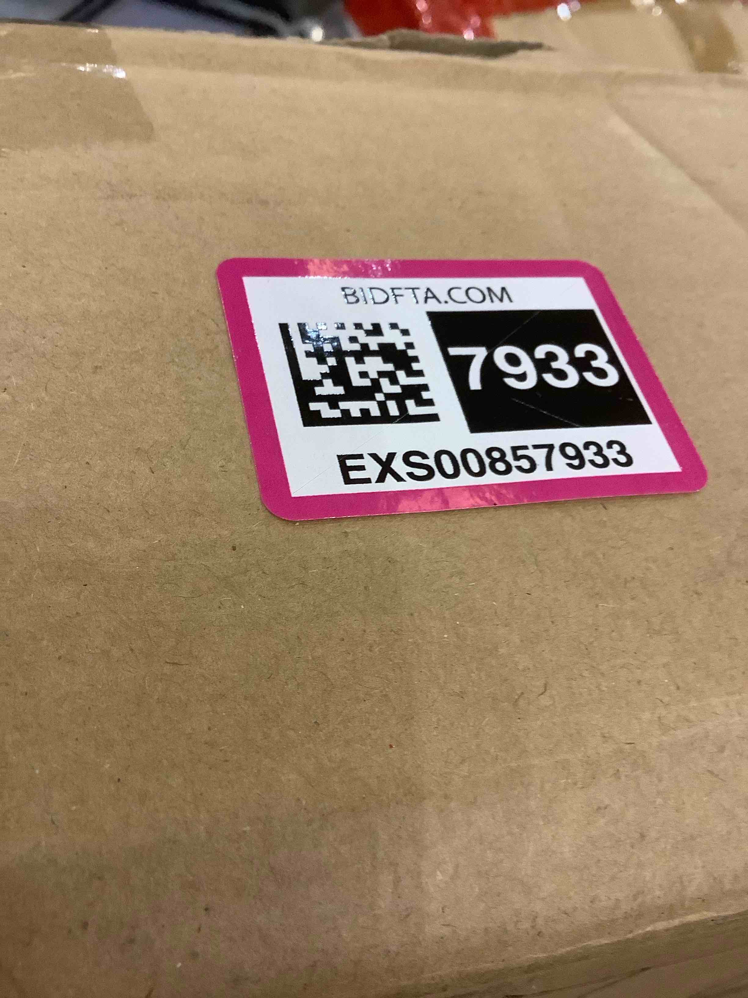 https://s3.amazonaws.com/lotting-images-prod/bidfta/EXS00857933_1704210264457.jpeg