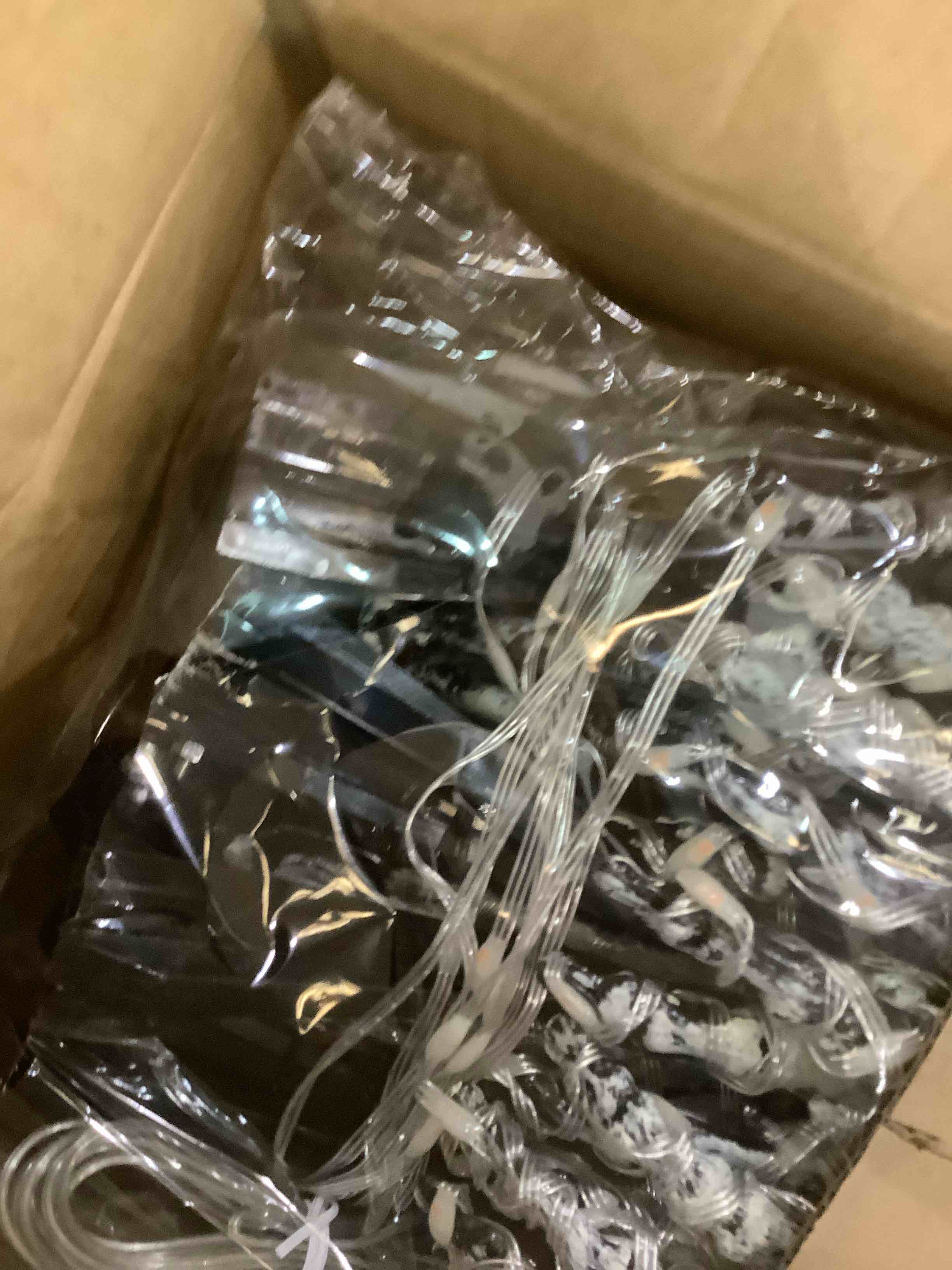 https://s3.amazonaws.com/lotting-images-prod/bidfta/EXS00857942_1704211649284.jpeg