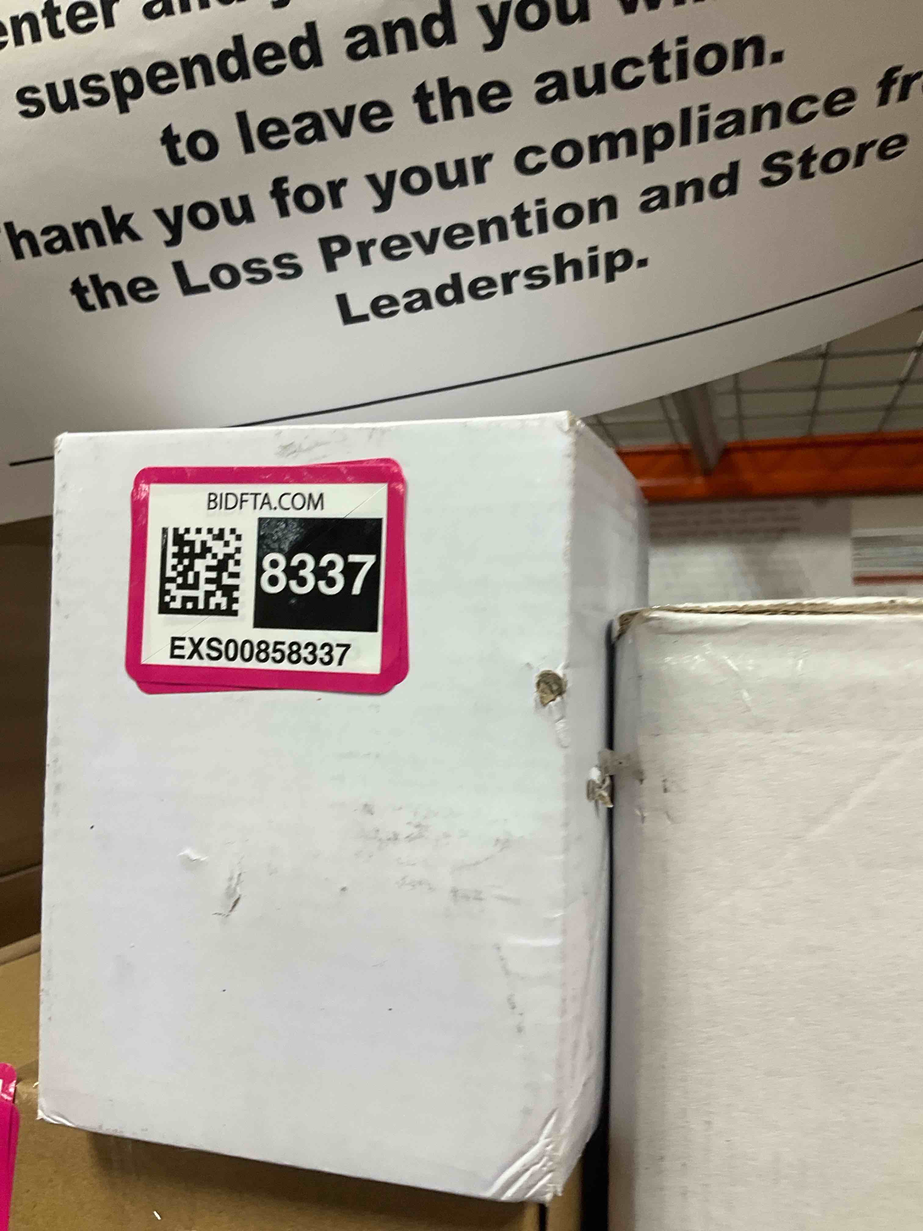 https://s3.amazonaws.com/lotting-images-prod/bidfta/EXS00858337_1705956903455.jpeg