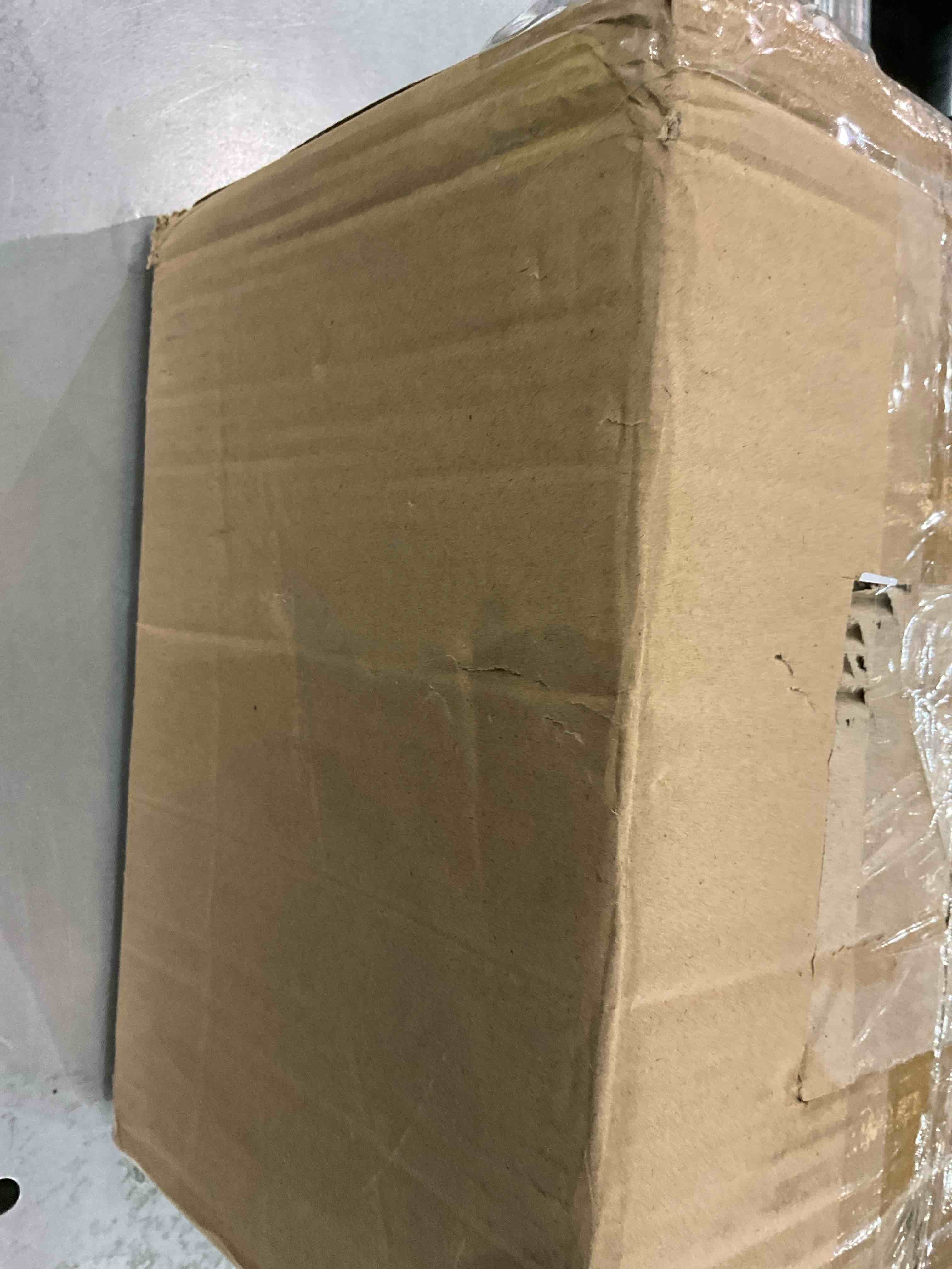 https://s3.amazonaws.com/lotting-images-prod/bidfta/EXS00858743_1704466055255.jpeg