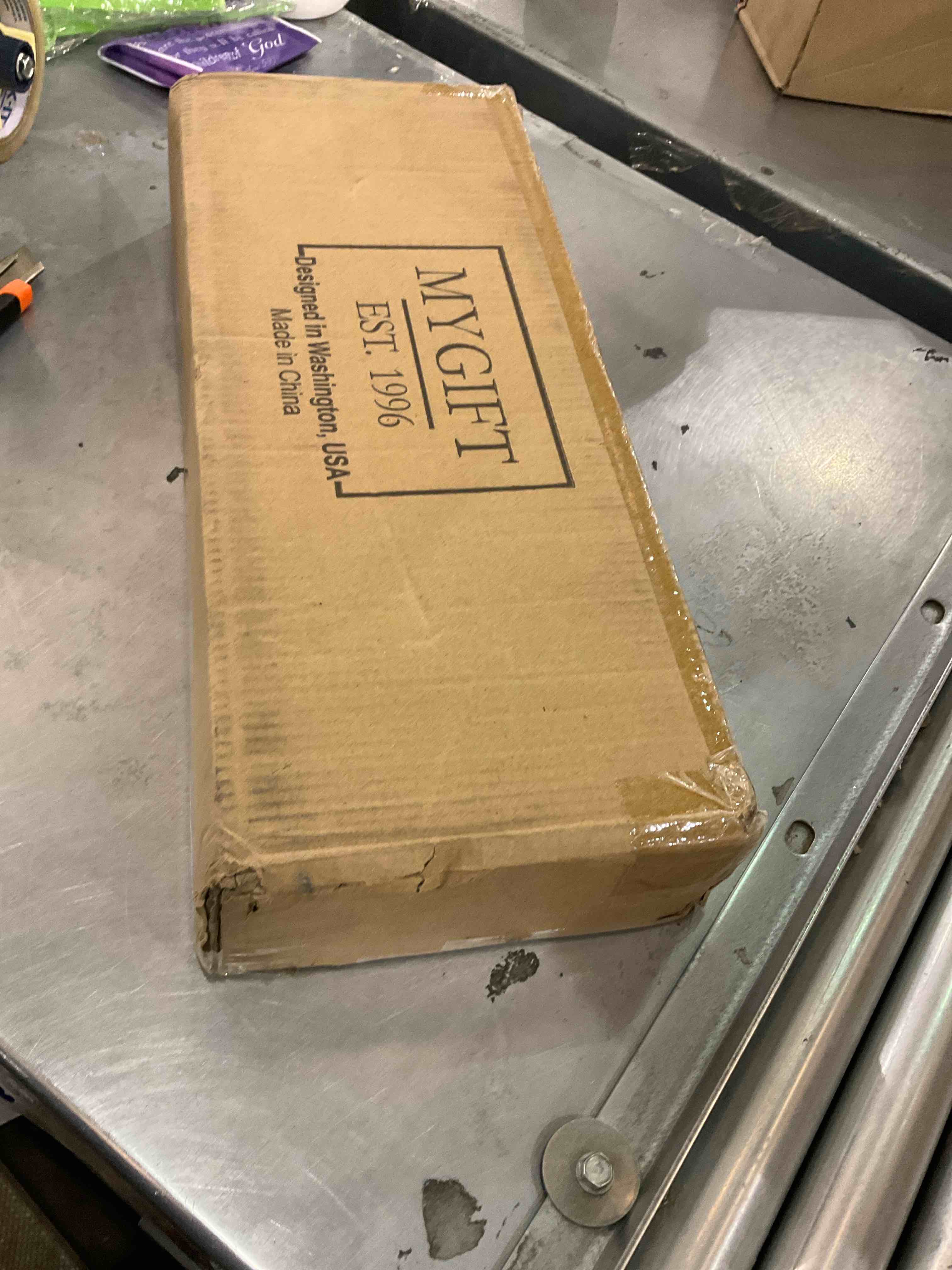 https://s3.amazonaws.com/lotting-images-prod/bidfta/EXS00859126_1703865220702.jpeg