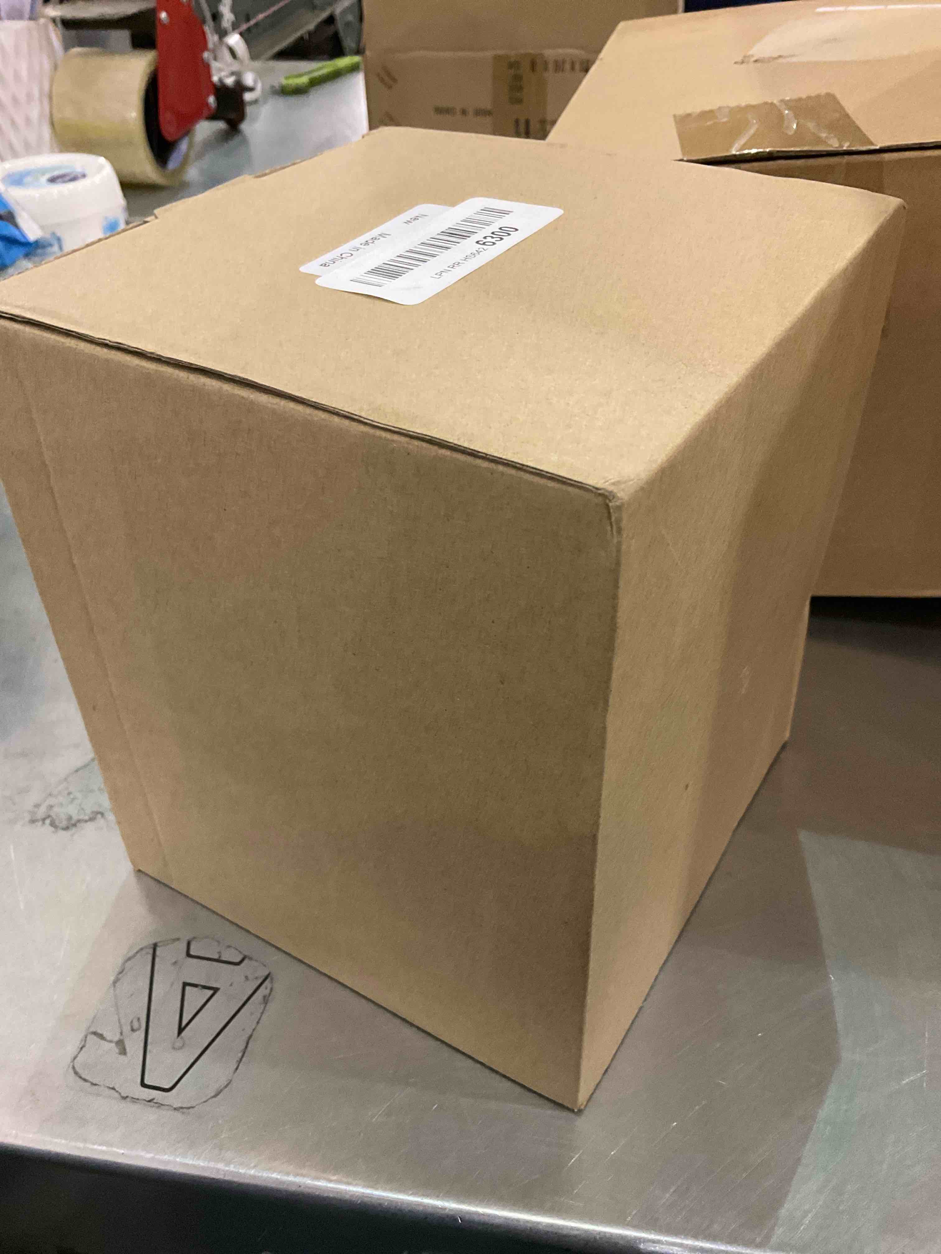 https://s3.amazonaws.com/lotting-images-prod/bidfta/EXS00859180_1703875085976.jpeg